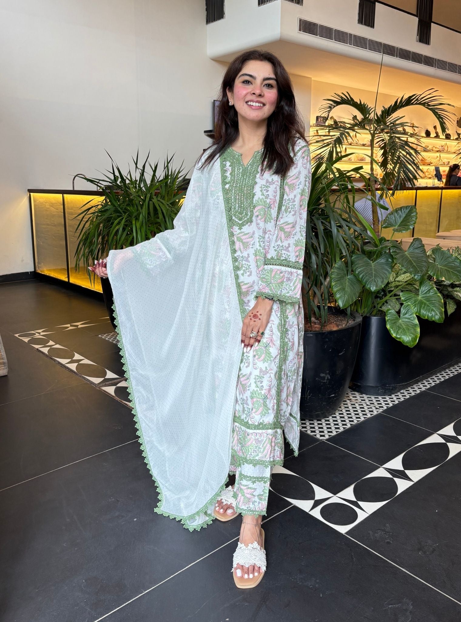 Mulmul Cotton Esti Green Kurta With Mulmul Esti Green Pant
