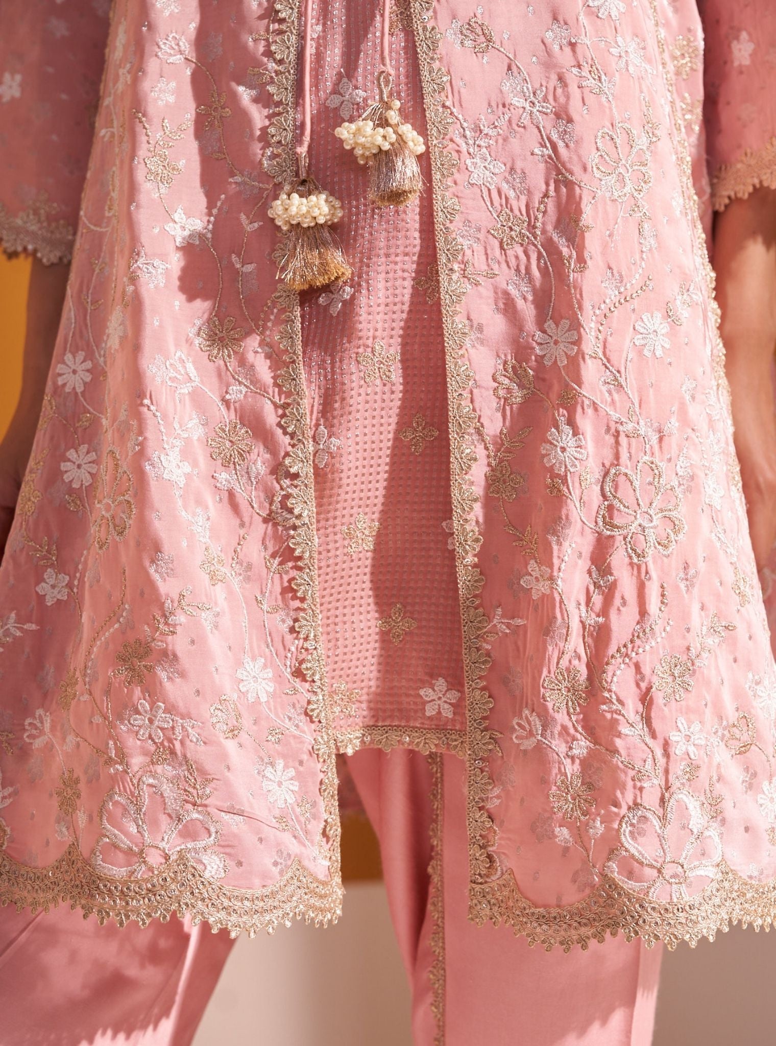 Sohni Banarsi Pink Kurta Set