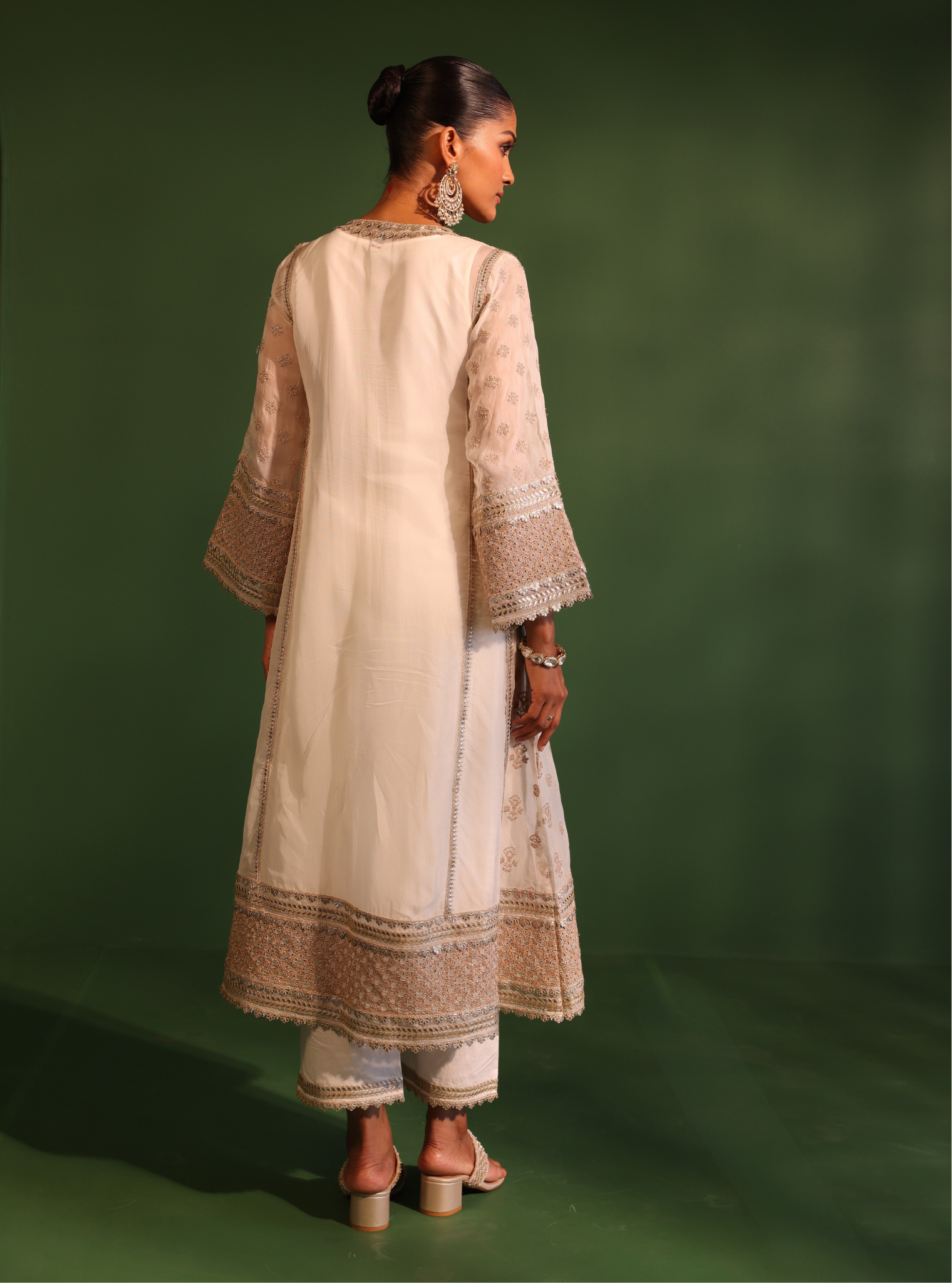 Mulmul Organza Katha Off White Anarkali Kurta With Mulmul Pima Satin Katha Off White Pant