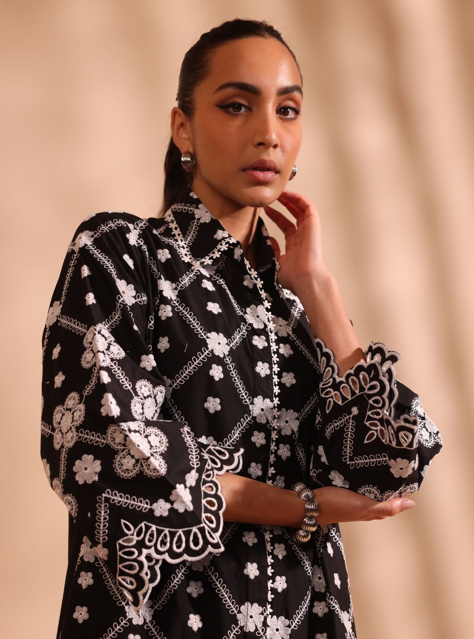 Mulmul Cotton Magnus Black Long Shirt With Mulmul Cotton Magnus Black Pant