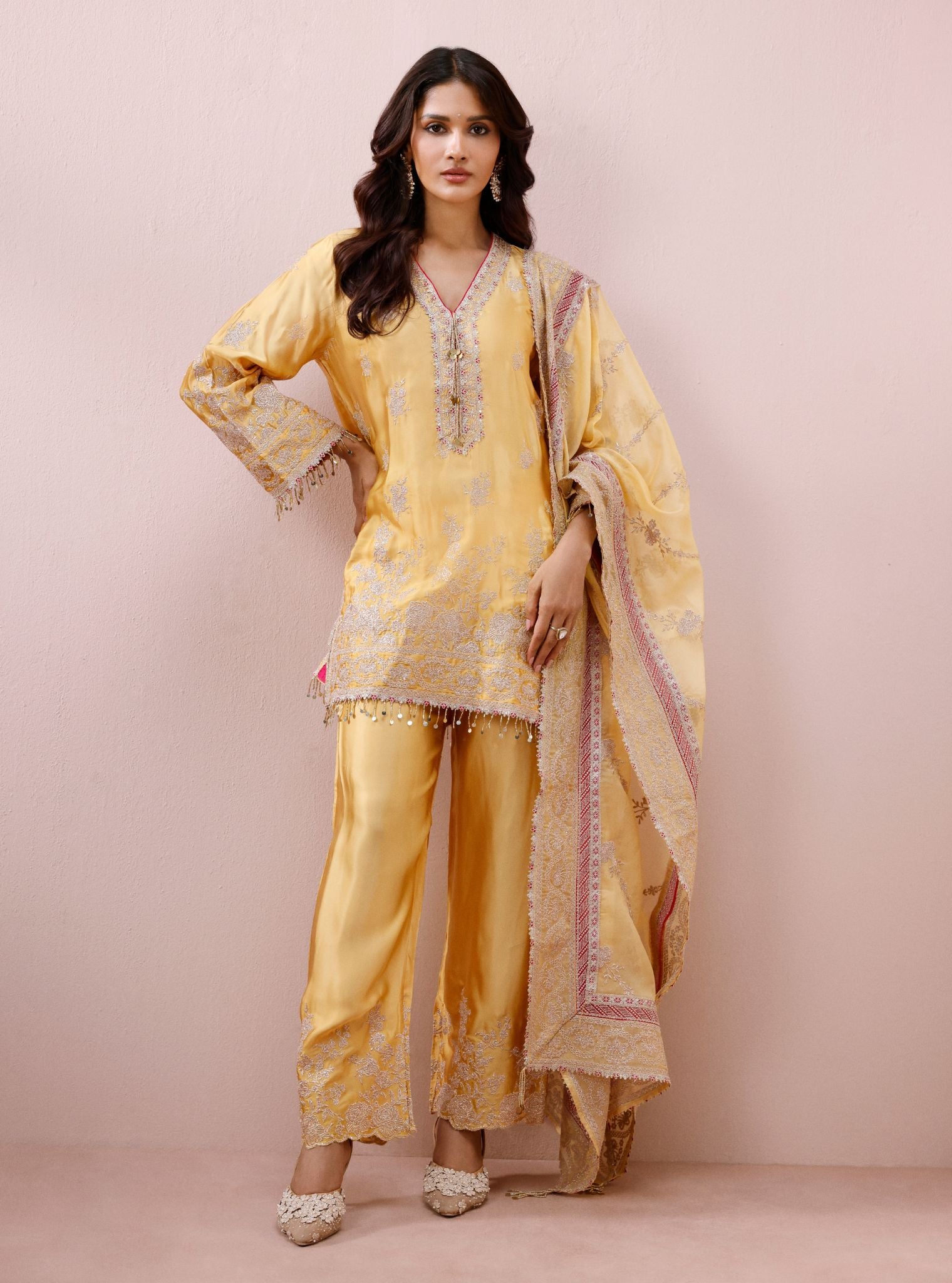 Saaj Cupro Satin Yellow Kurta Set
