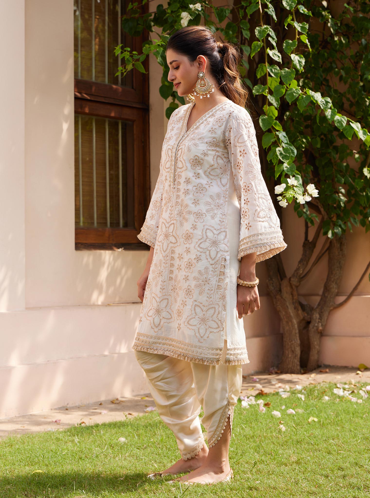Mulmul Cupro Ekani Off White Salwar