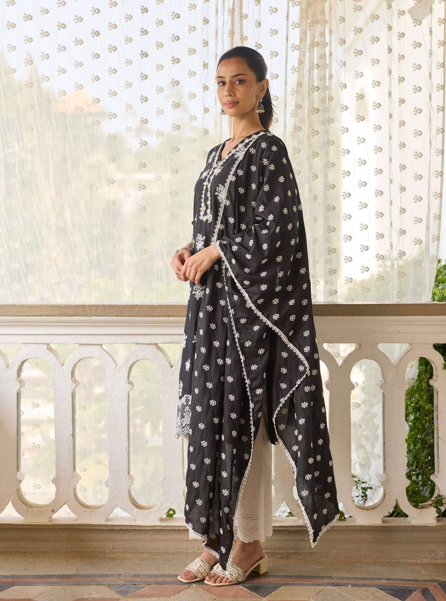 Penna Supuma Cotton Black Kurta Set