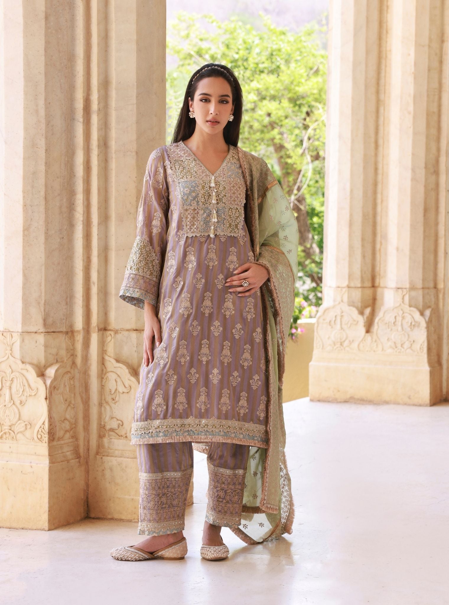 Zemaya Lavender Banarsi Kurta Set