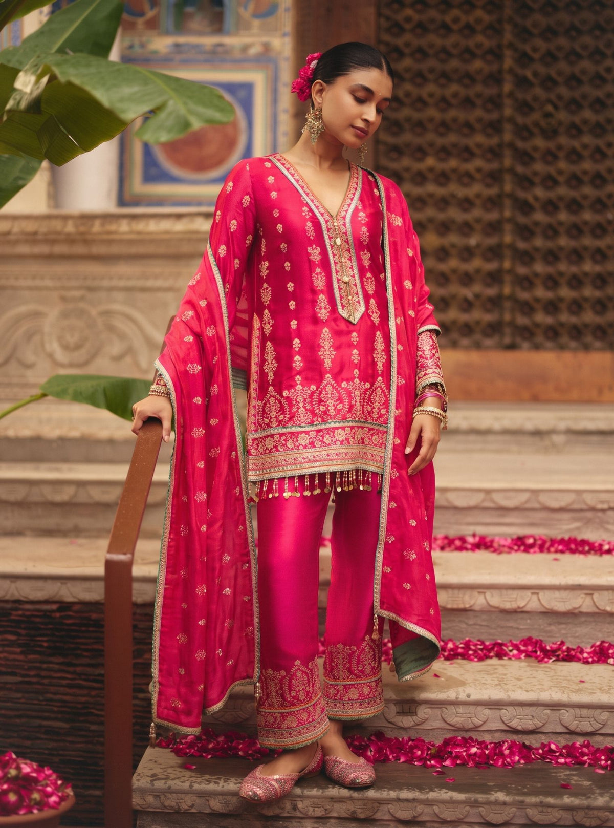 Yaira Cupro Satin Fuchsia Kurta Set