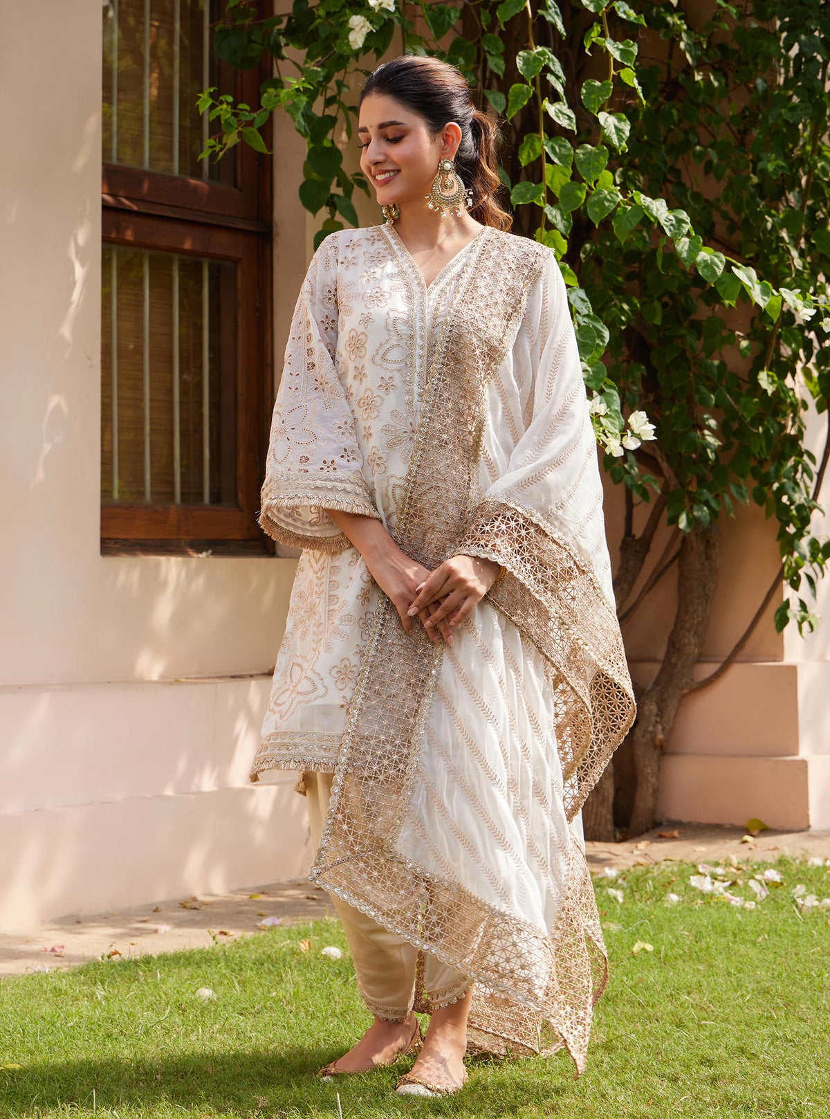Mulmul Organza Makhna Off White Dupatta
