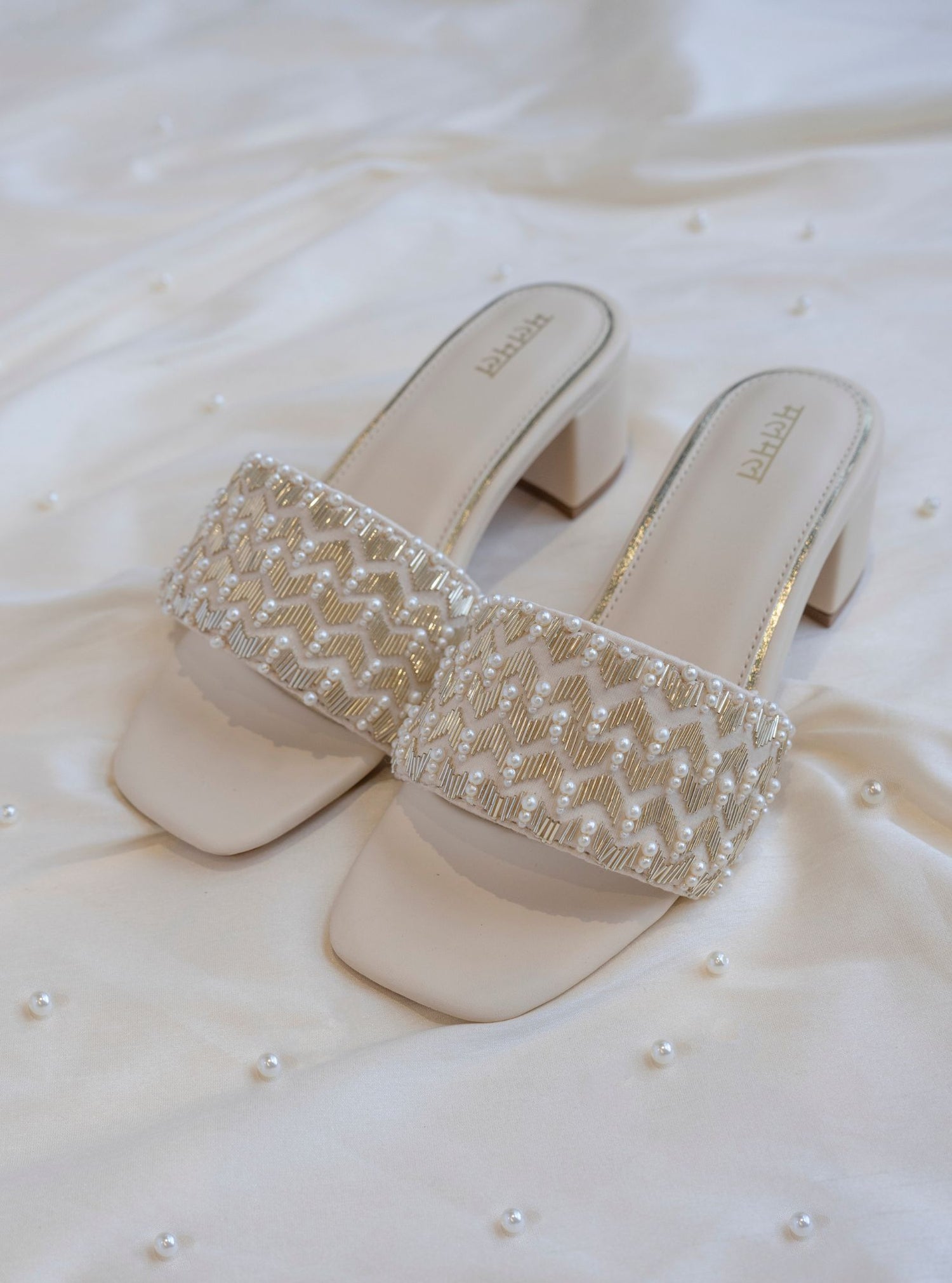 Lata Light Gold Vegan Heel main image 0