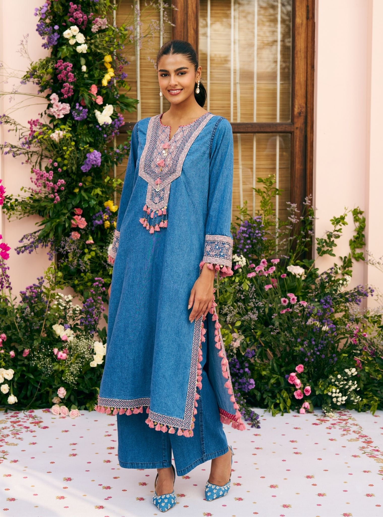 Vaadi Denim Kurta Set