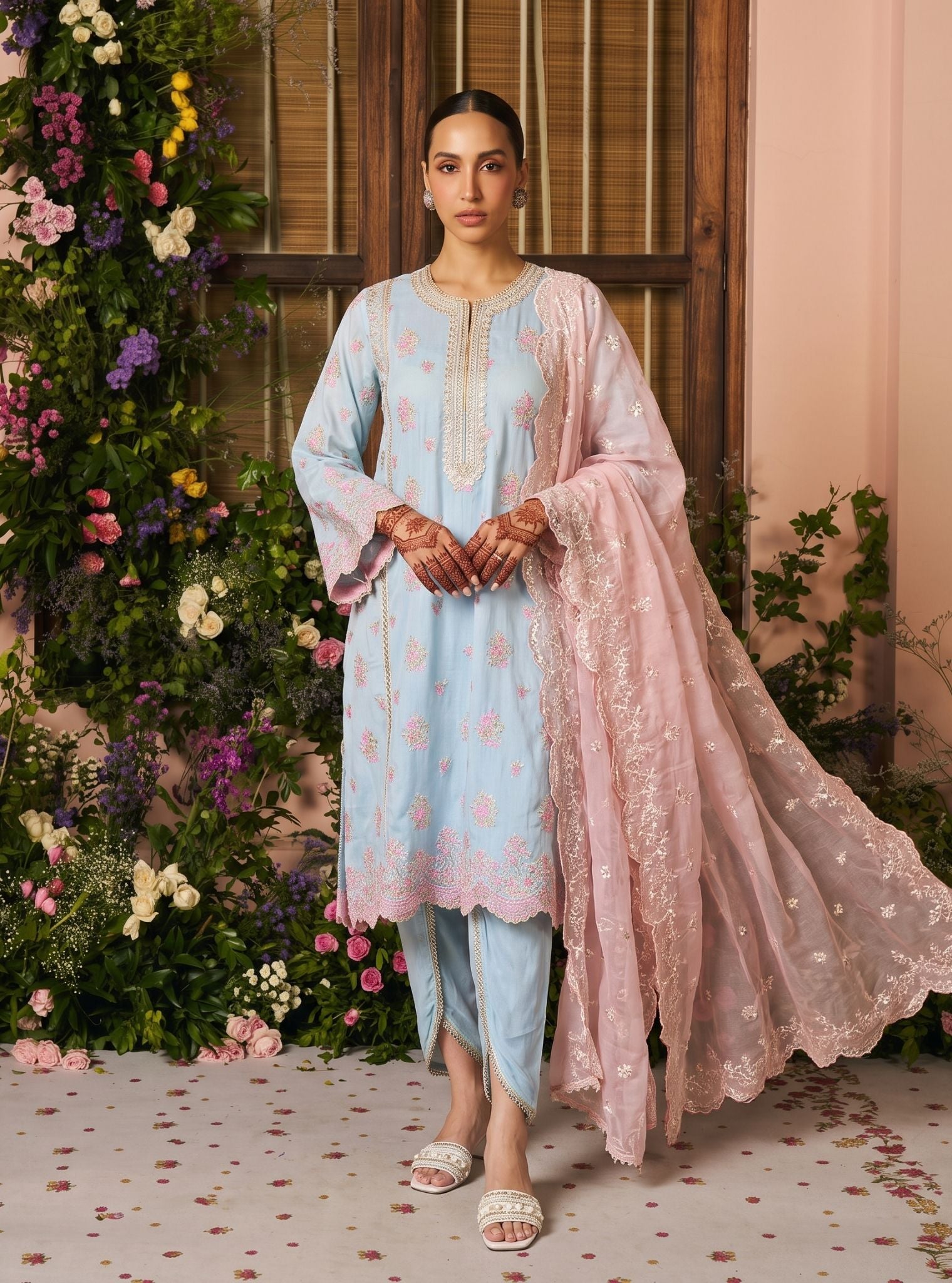 Kangna Lawn Blue Kurta Set
