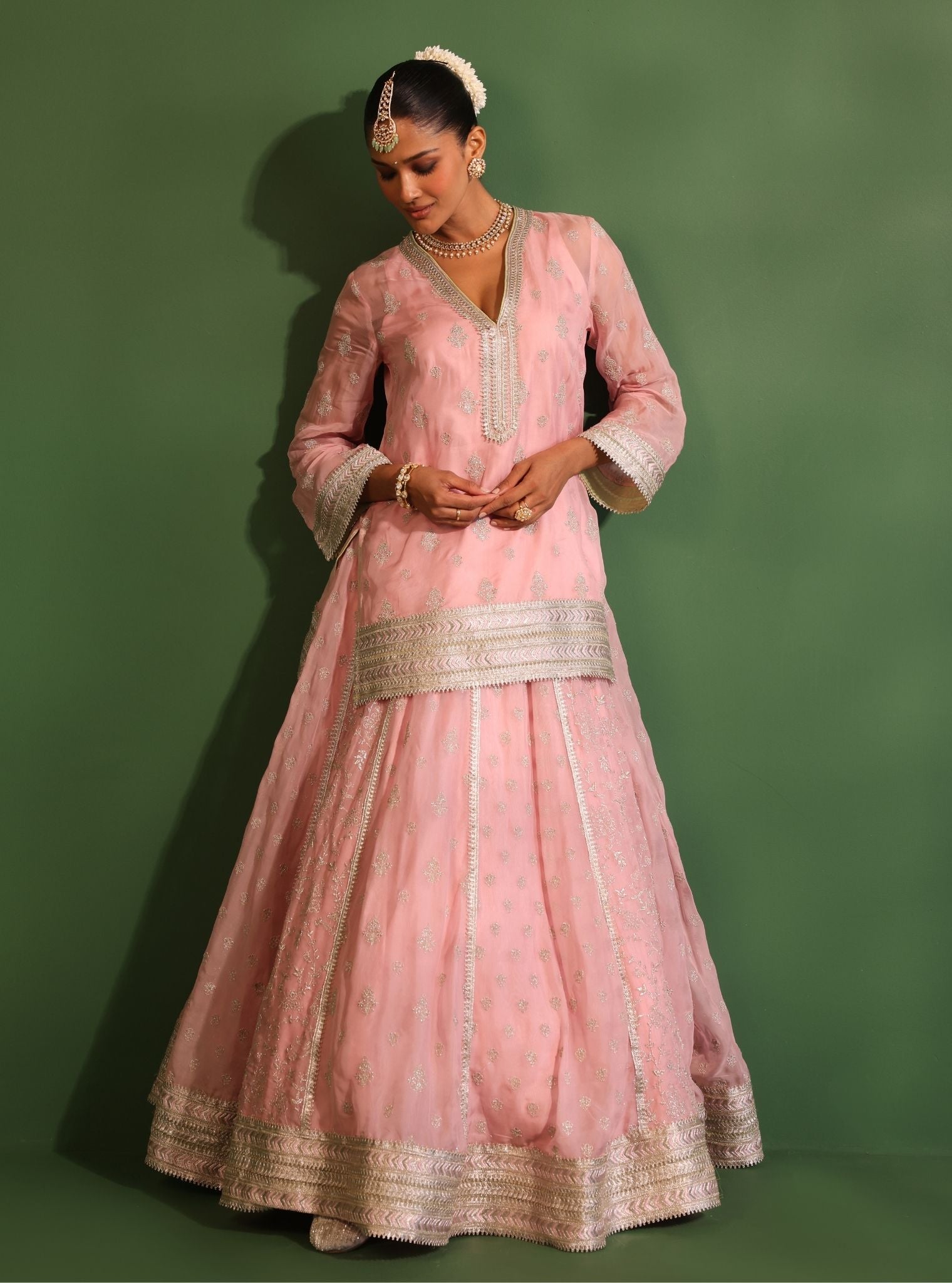 Mulmul Organza Tarang Onion Pink Kurta With Mulmul Organza Tarang Onion Pink Lehenga