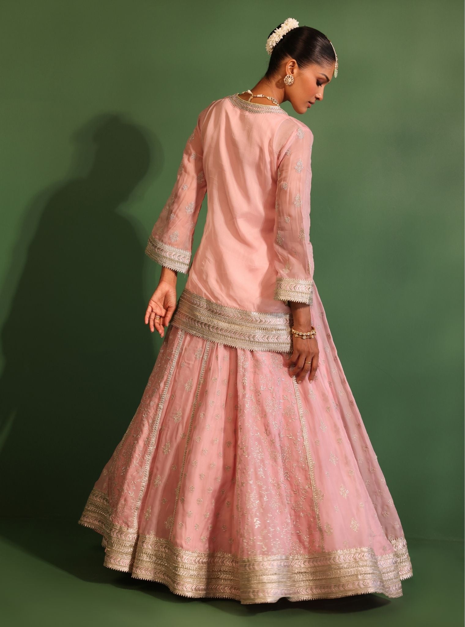 Mulmul Organza Tarang Onion Pink Kurta With Mulmul Organza Tarang Onion Pink Lehenga