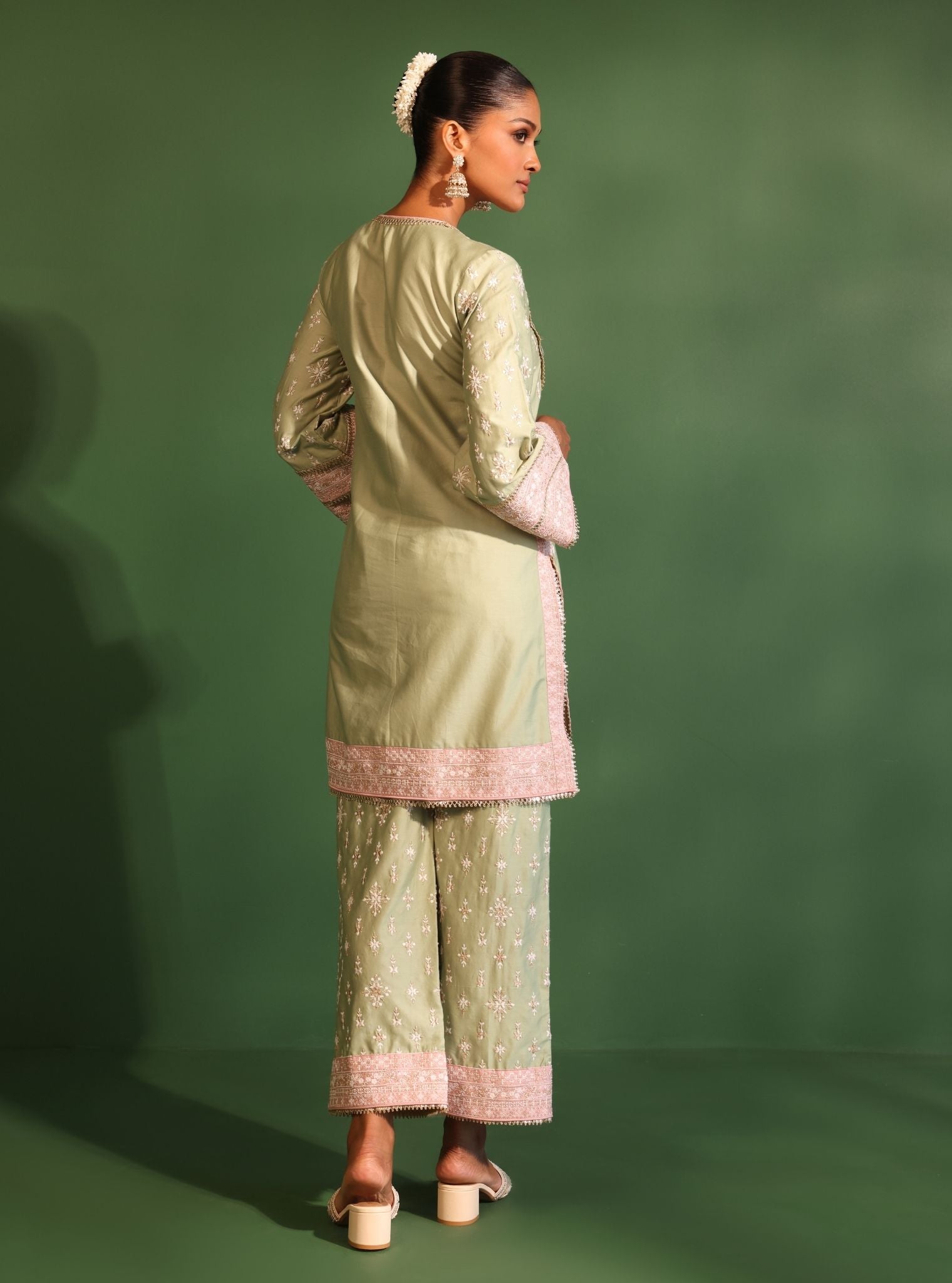 Mulmul Pima Satin Nikhat Green Kurta With Mulmul Pima Satin Nikhat Green Pant