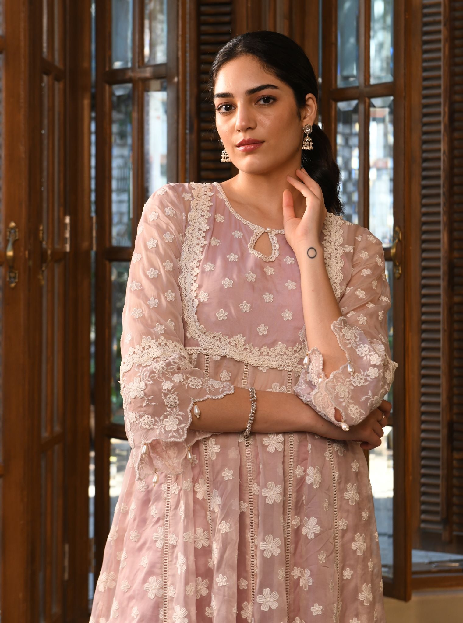 Souri Organza Dusty Pink Anarkali Kurta Set Souri Organza Dusty Pink Anarkali Kurta Set