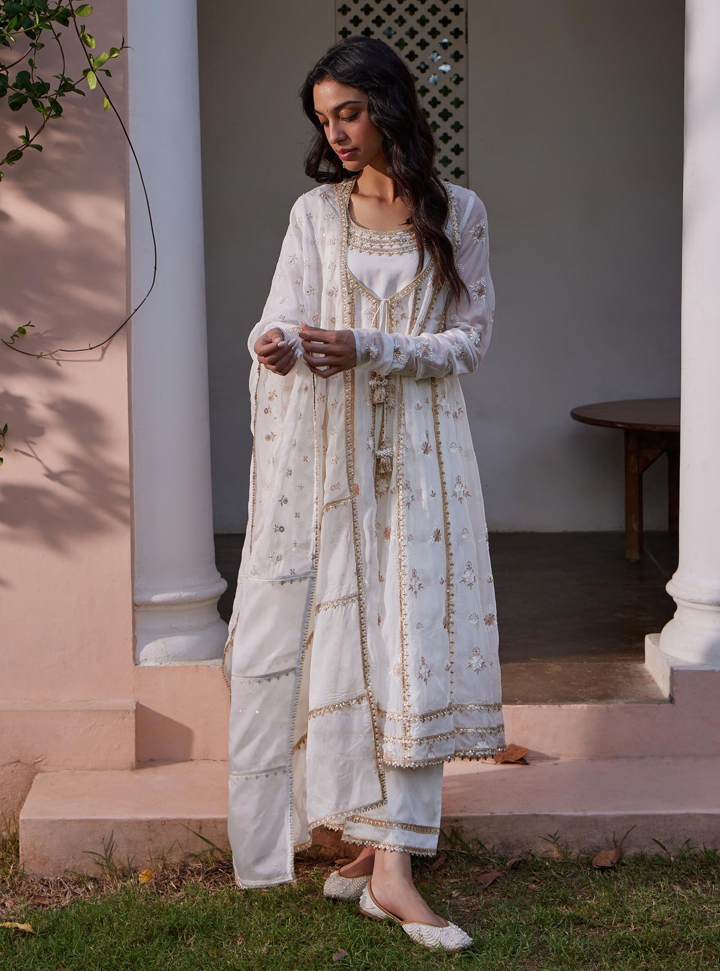 Mulmul Organza Gaatha Off White Dupatta main image 1