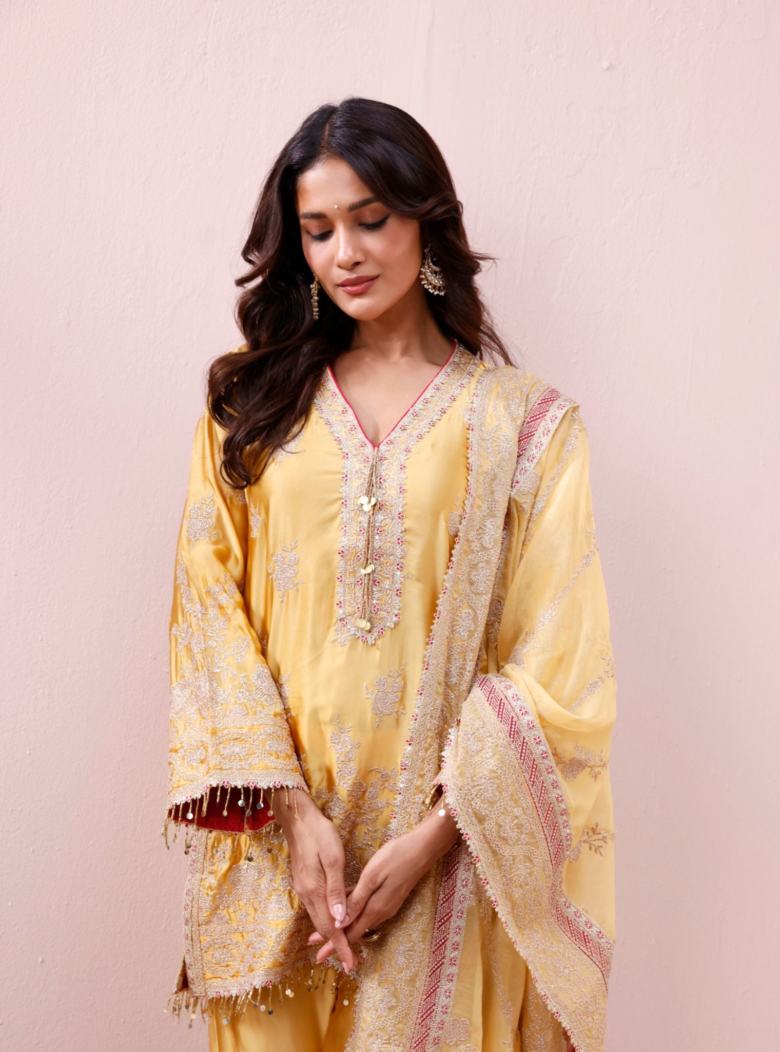 Saaj Cupro Satin Yellow Kurta Set