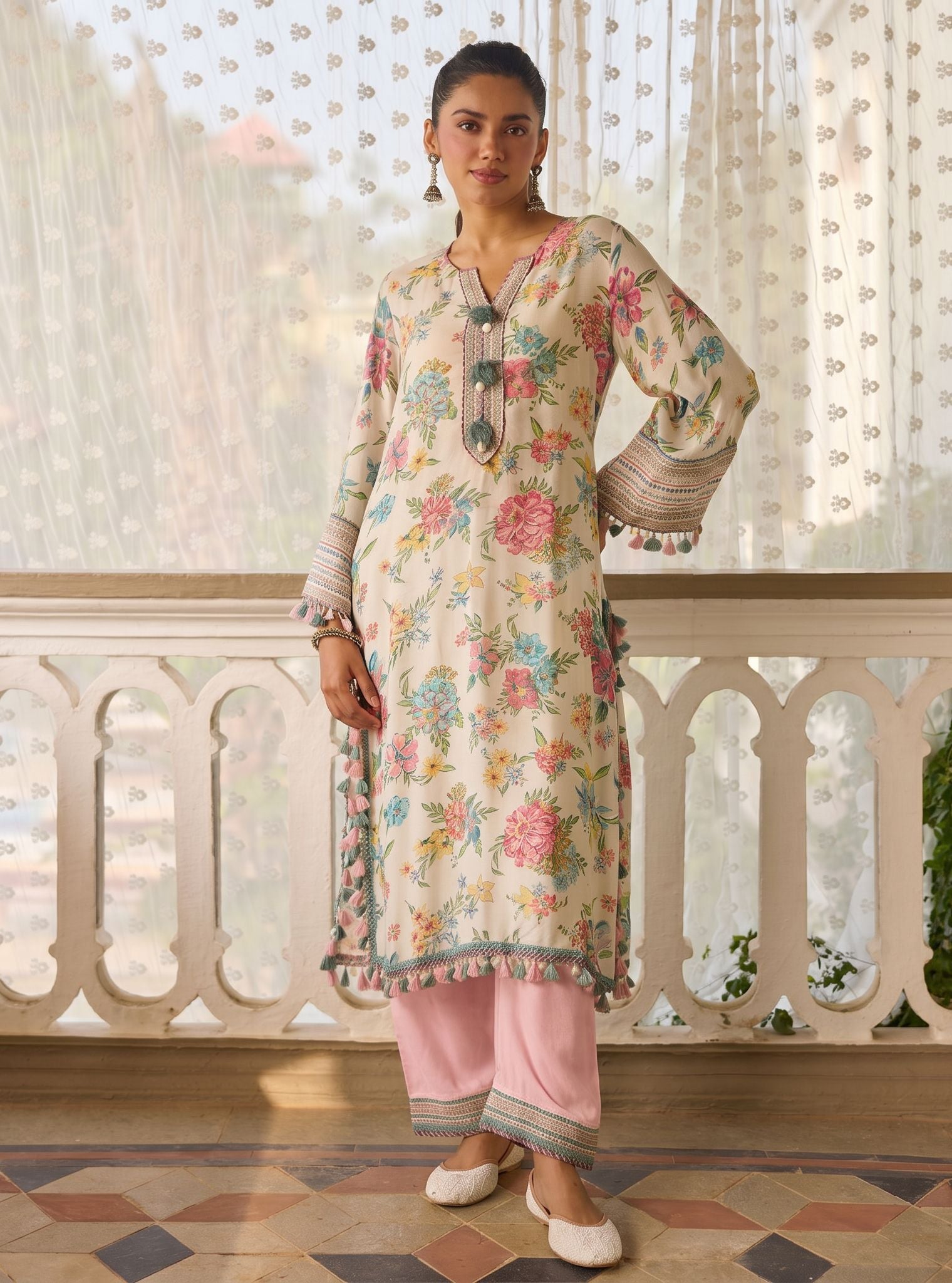 Savaan Lawn Off White Kurta Set