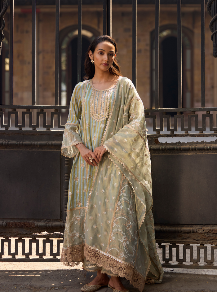 Bhumbro Banarsi Lilac Anarkali Kurta Set