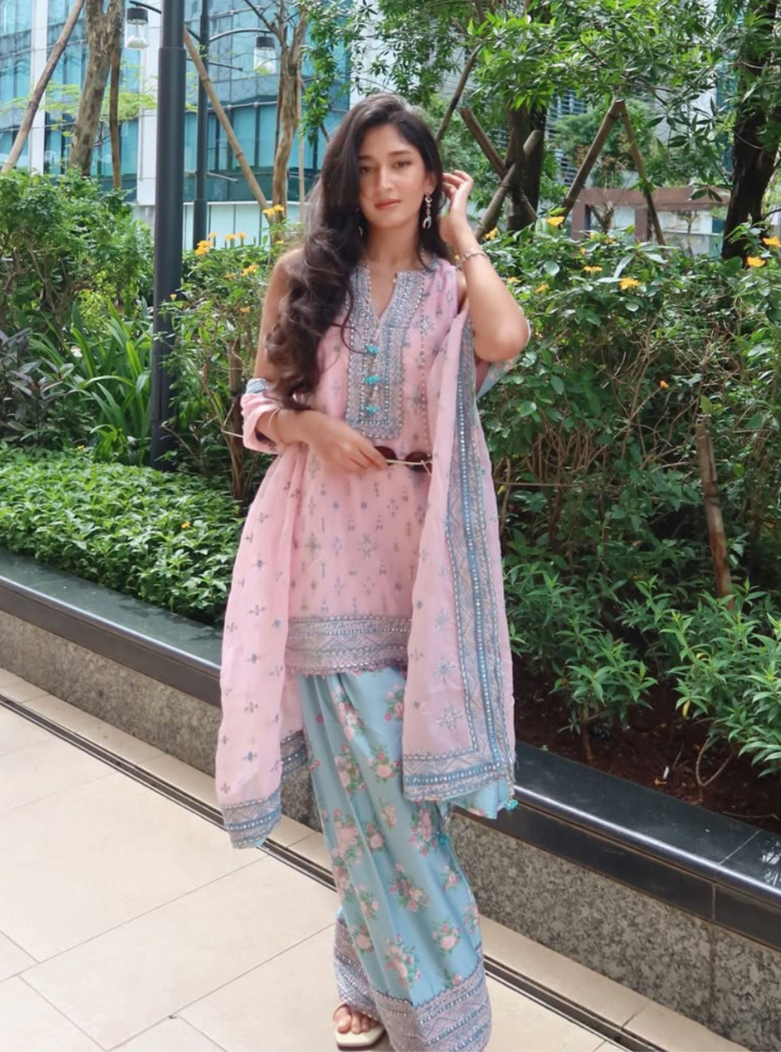 Elaan Organza Pink Kurta with Farshi Salwar