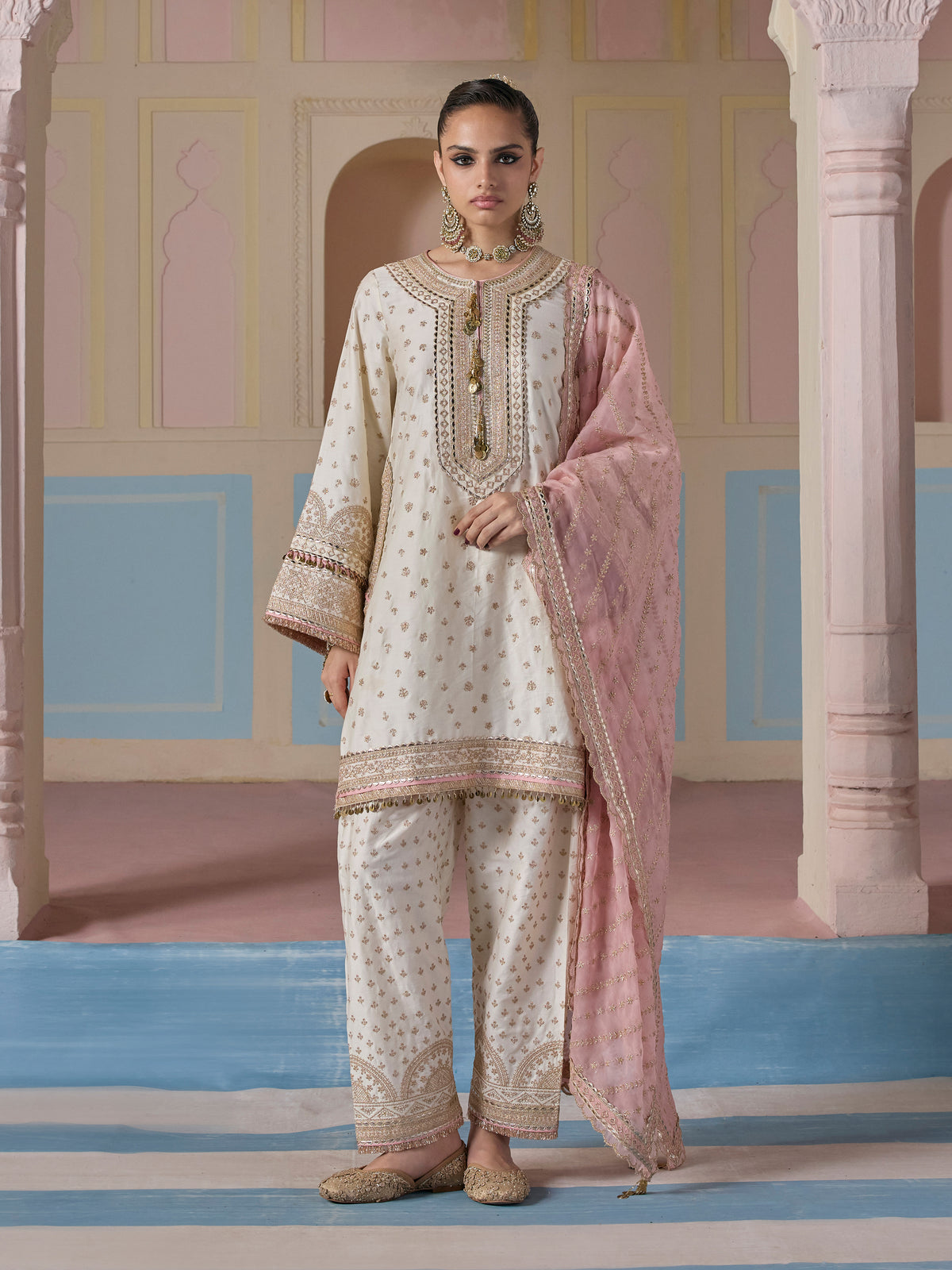 Sairi Pima Satin Off White Short Kurta Set