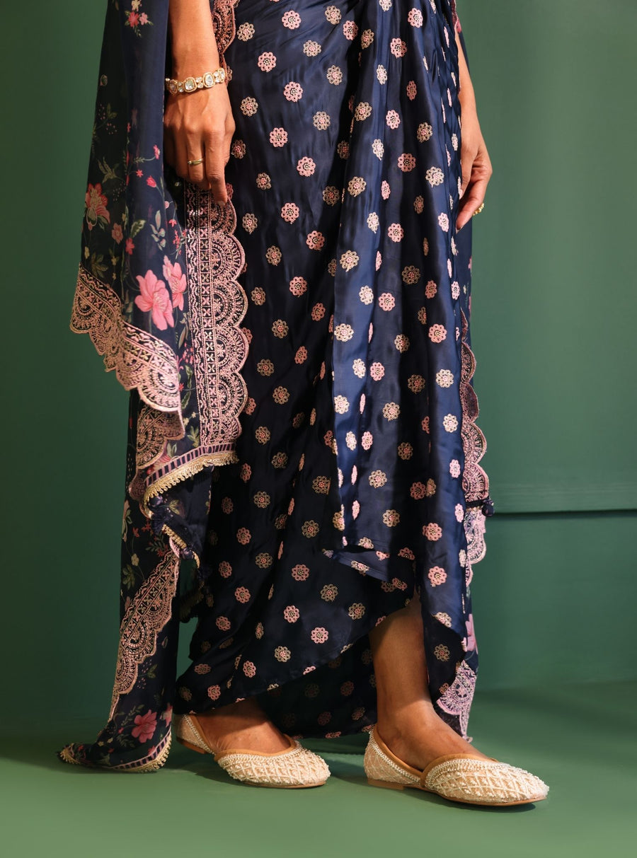 Laila Organza Printed Off White Cape Shrug With Skirt
