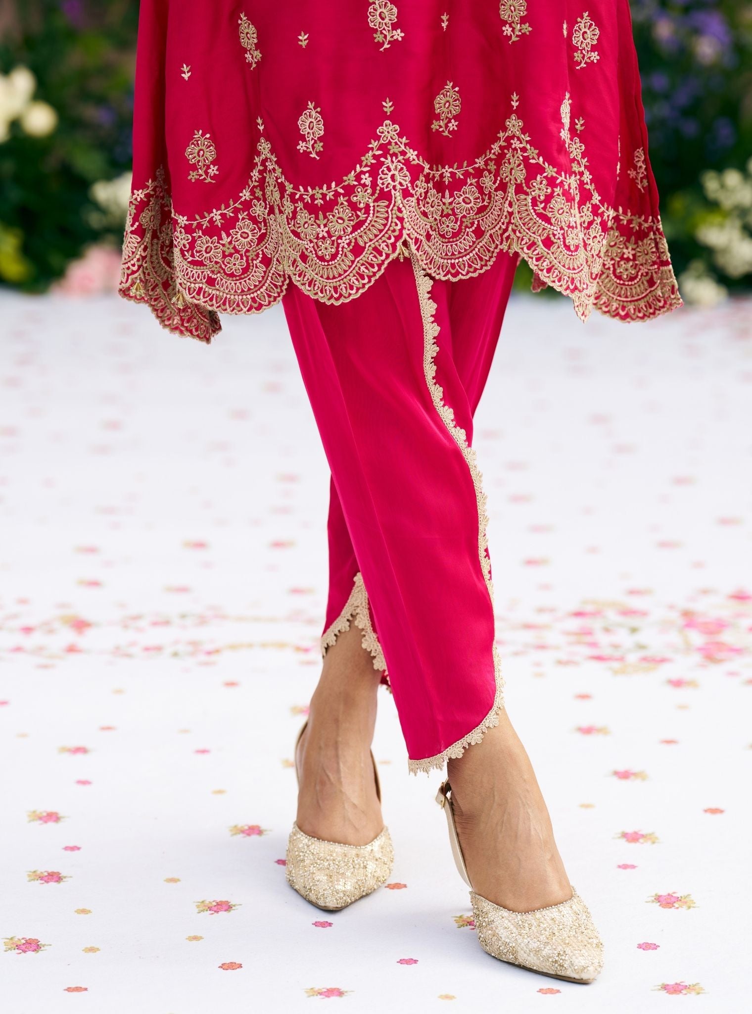 Phulkari Cupro Satin Rani Pink Kurta Set