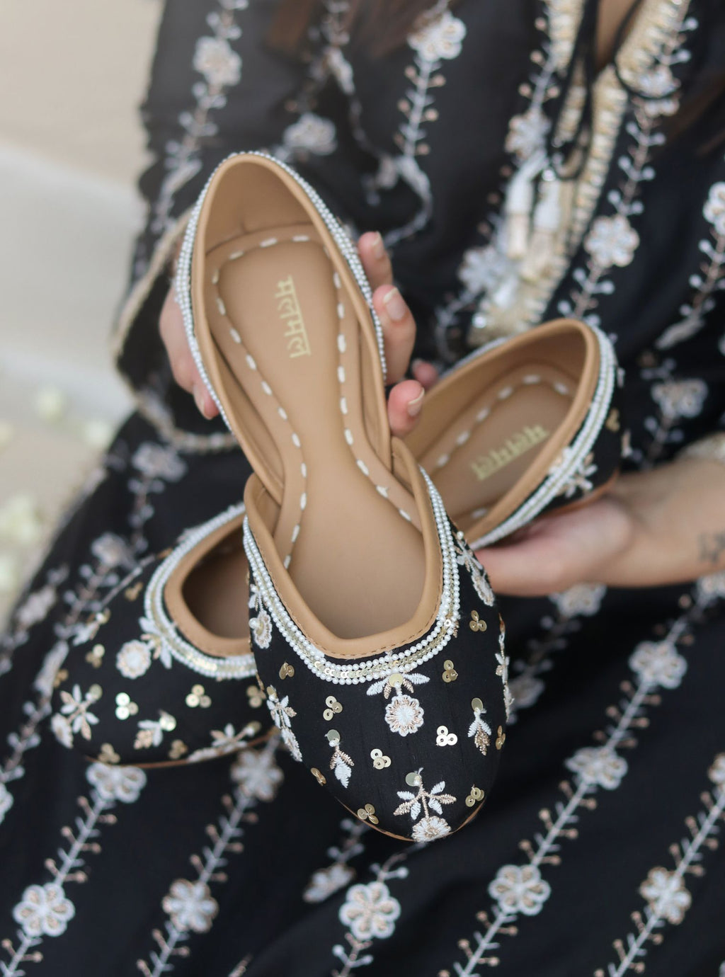 Nida Gold Vegan Jutti