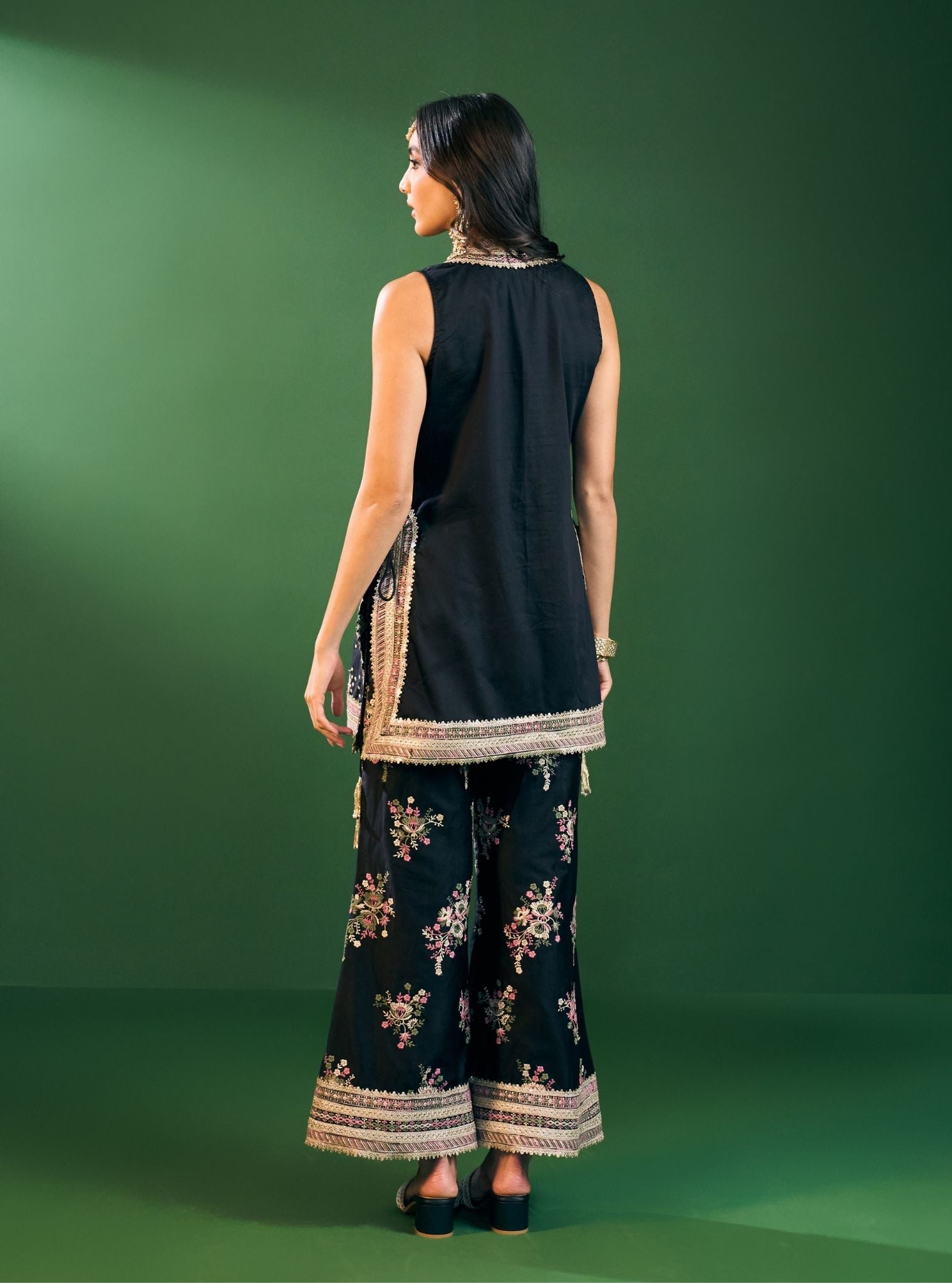 Lami Pima Satin Black Kurta Set