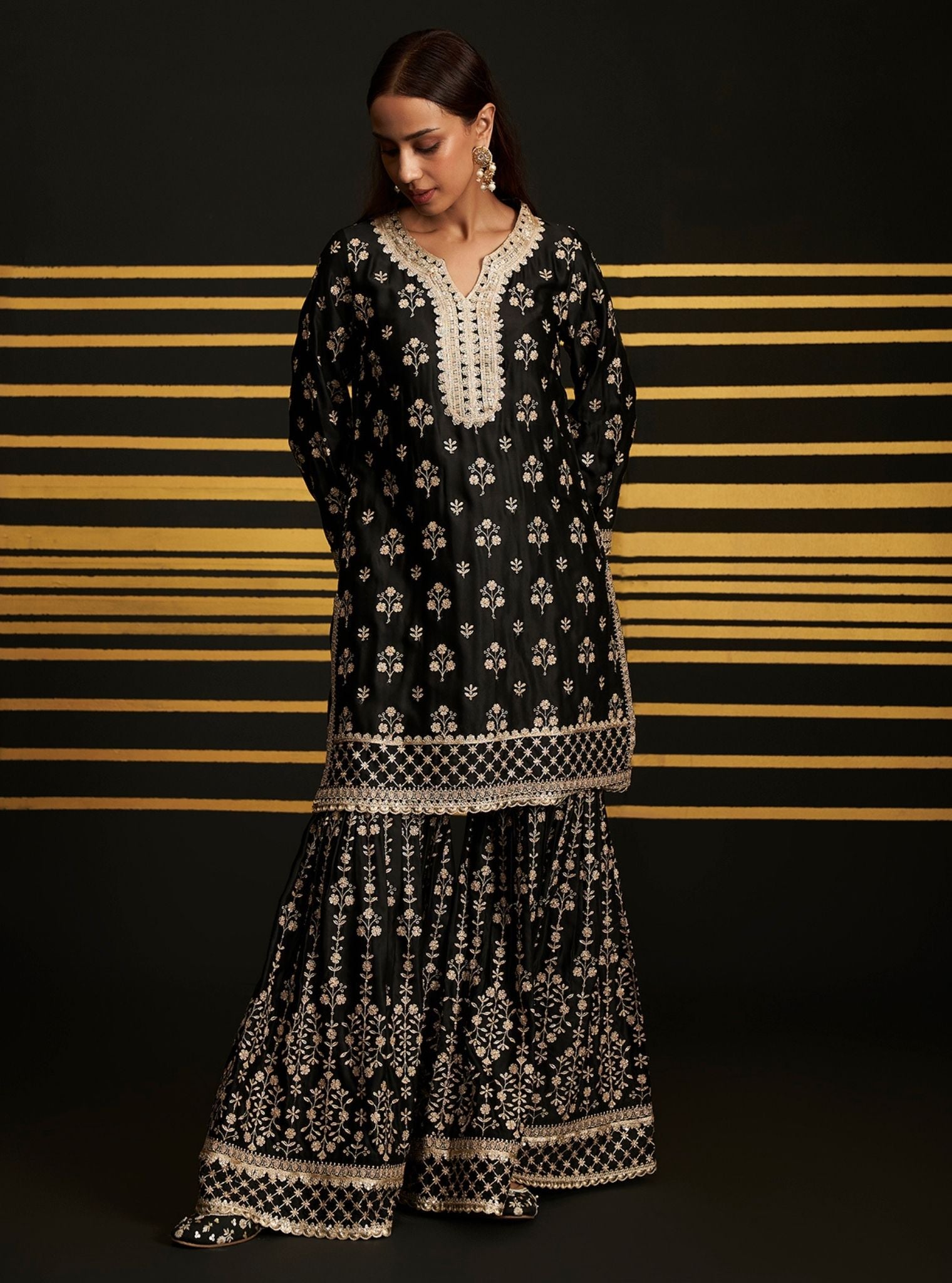 Mulmul Bemberg Satin Mahiya Black Kurta With Mulmul Bemberg Satin Mahiya Black Garara