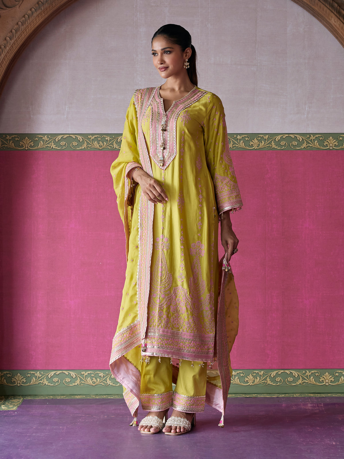 Ovee Pima Satin Lime Long Kurta Set