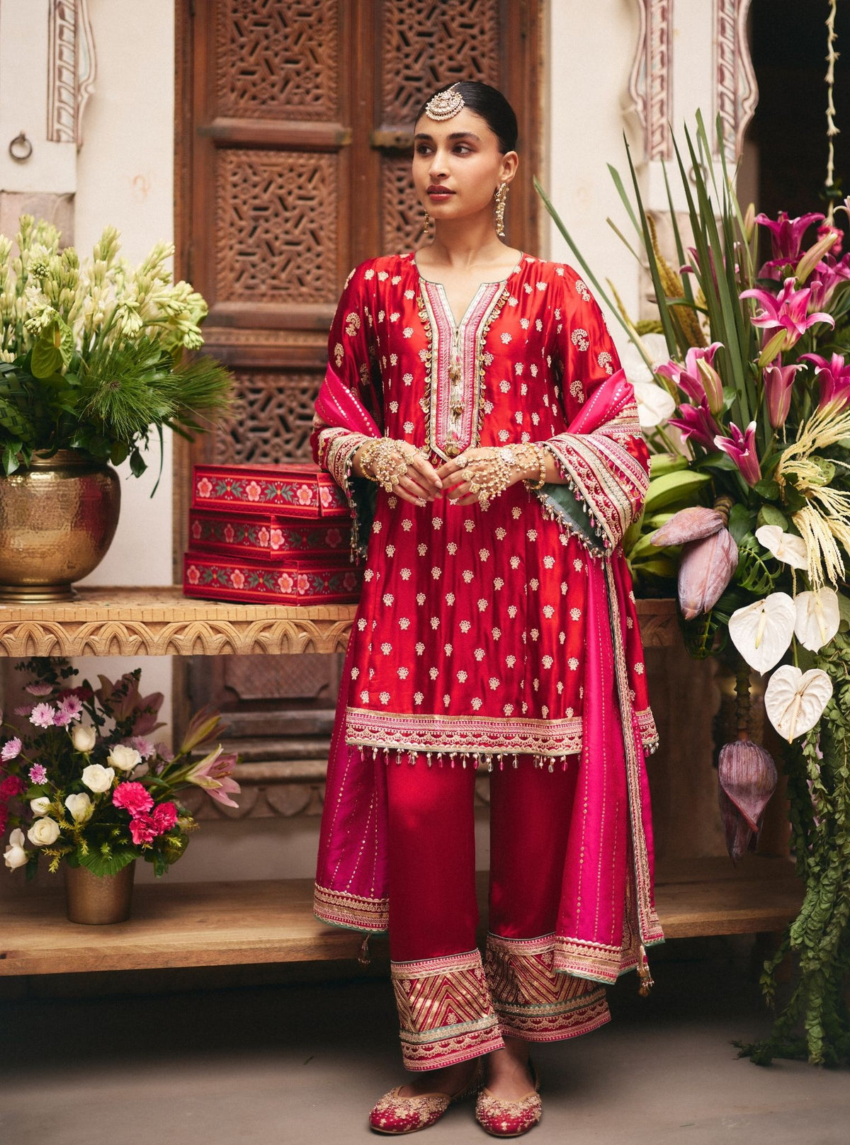 Maeri Cupro Satin Red Kurta Set