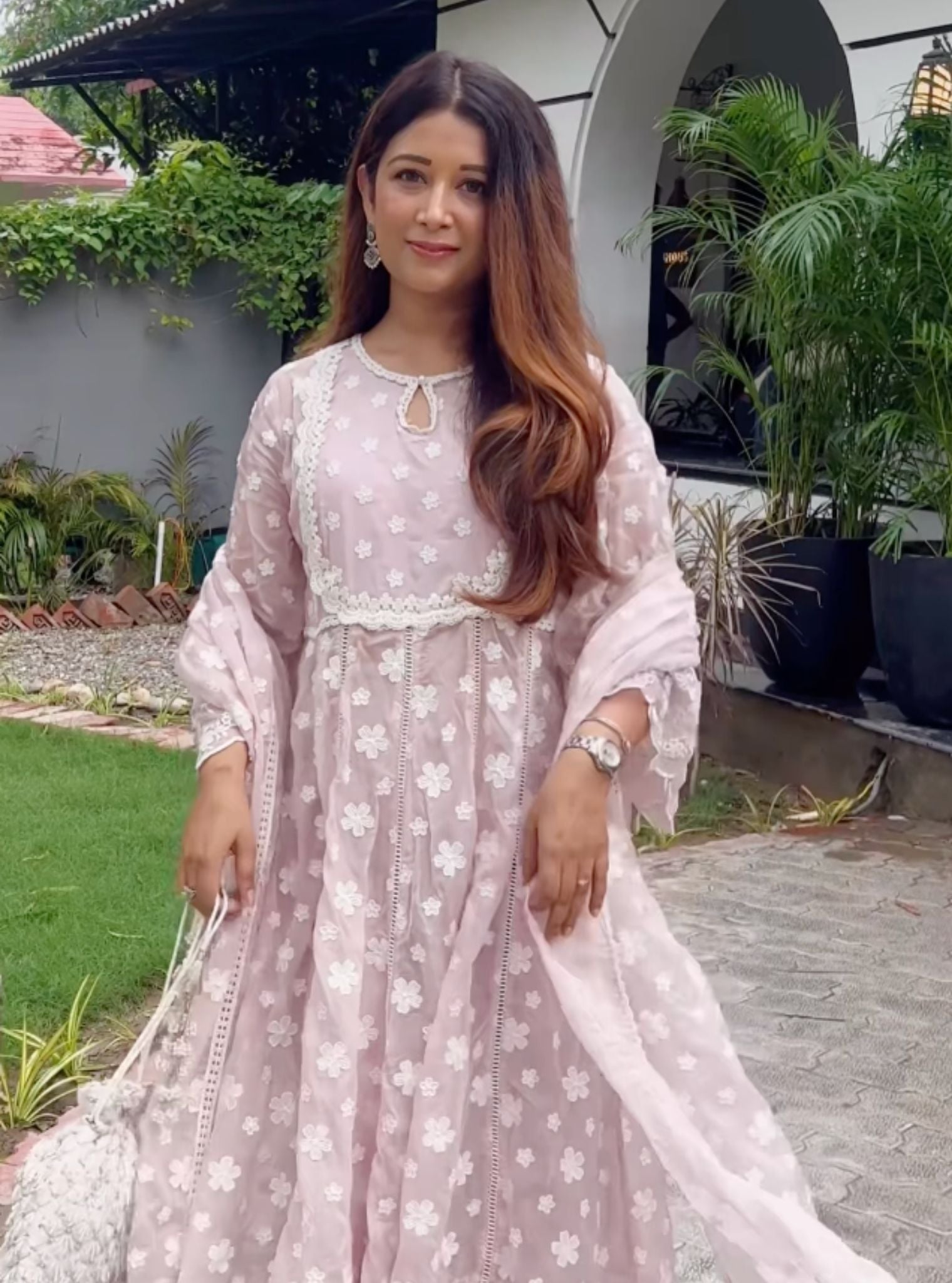 Souri Organza Dusty Pink Anarkali Kurta Set Souri Organza Dusty Pink Anarkali Kurta Set
