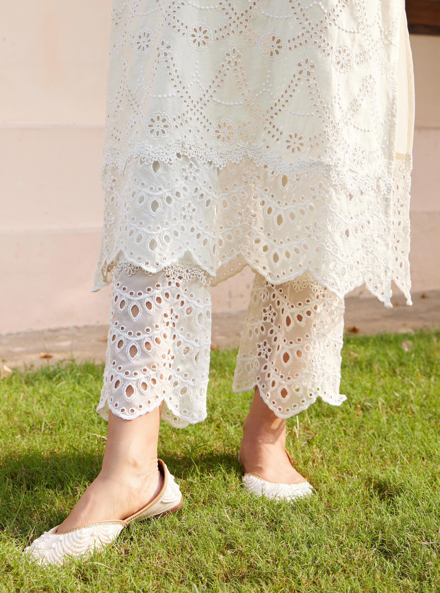 Mulmul Pima Vachi Off White Pant