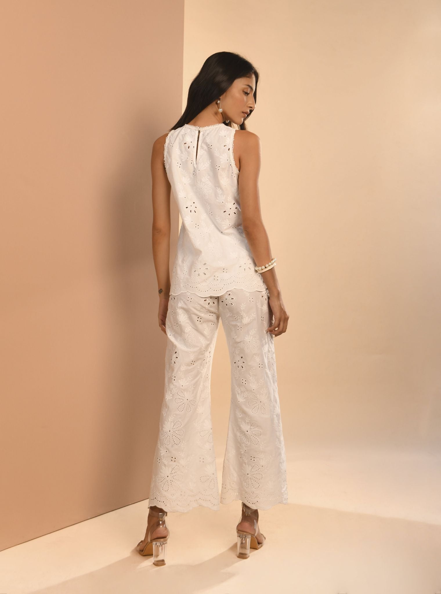 Mulmul Cotton Neve White Top With Mulmul Cotton Neve White Pant