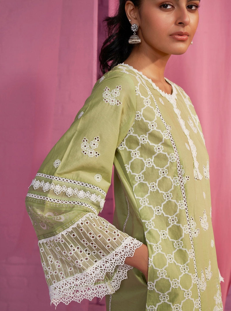 Light Green - Mulmalai Cotton Plain Dyed Straight Kurta for women 25