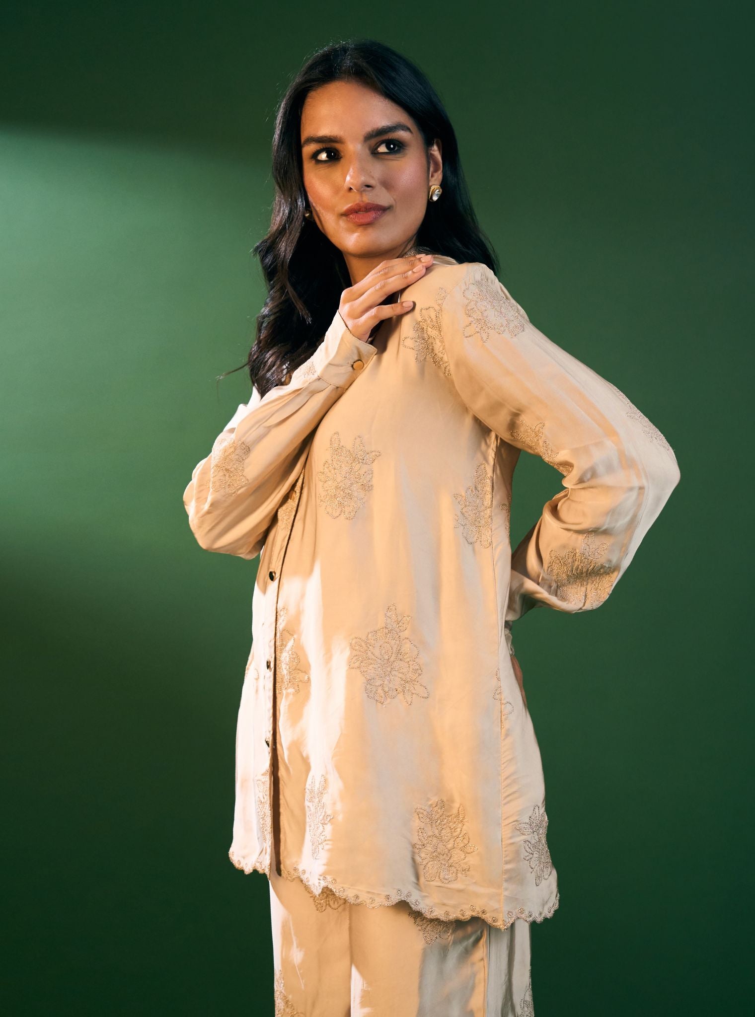 Mulmul Cupro Satin Mireille Beige Shirt With Mulmul Cupro Satin Mireille Beige Pant