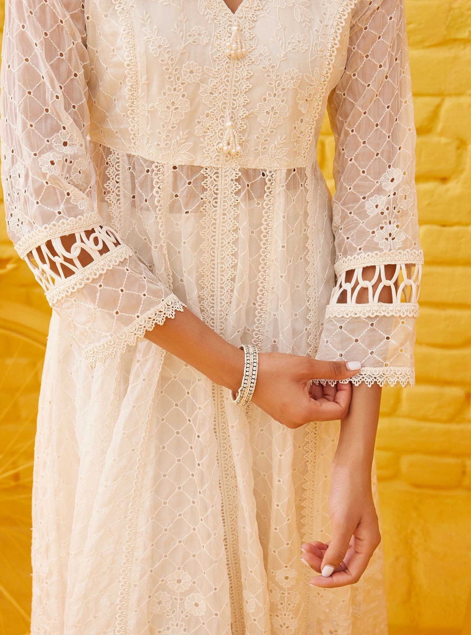 Ilaa Organza Off White Anarkali Kurta Set Ilaa Organza Off White Anarkali Kurta Set