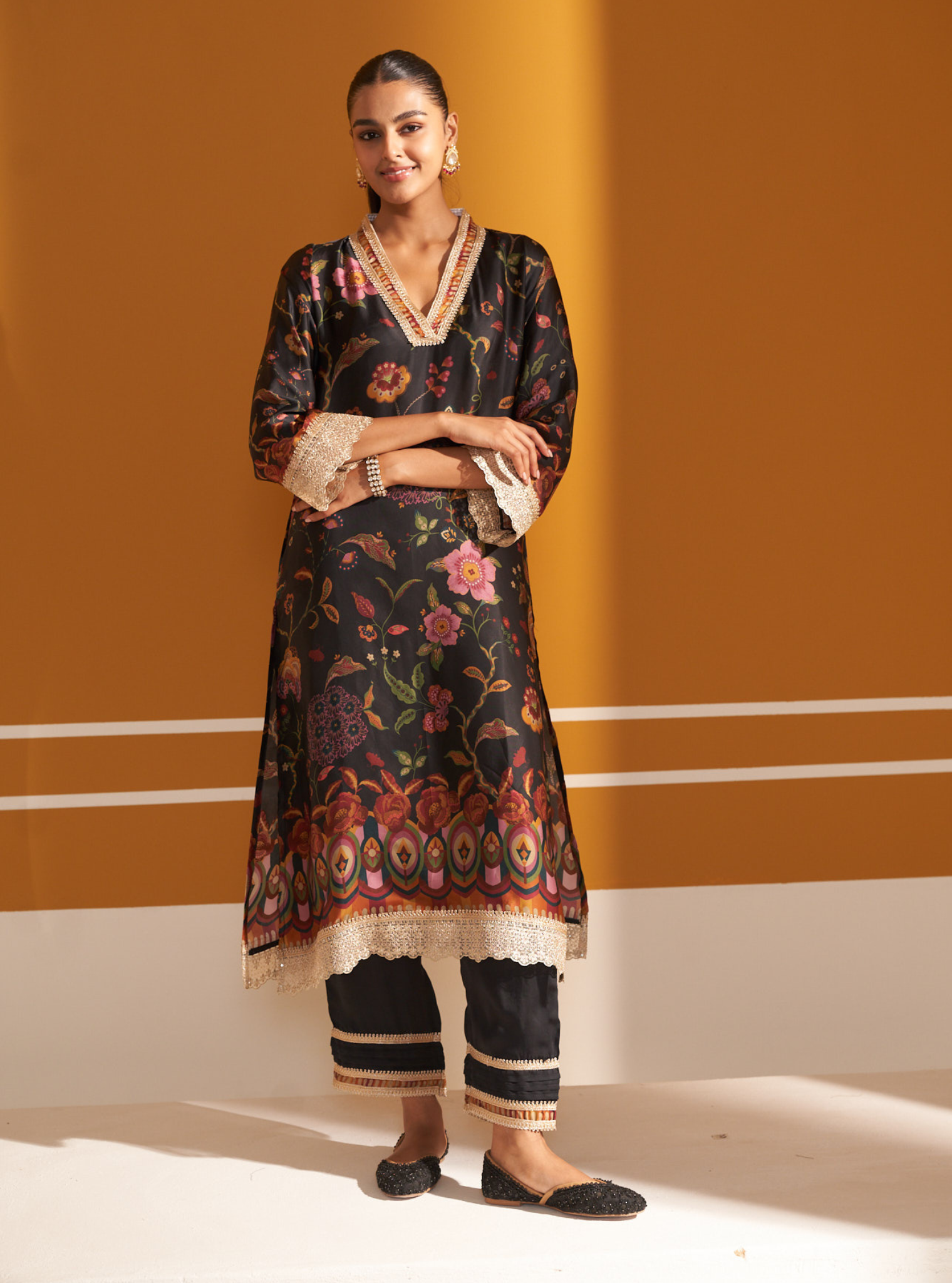 Mulmul Cupro Satin Printed Diantha Black Kurta With Mulmul Cupro Satin Printed Diantha Black Pant