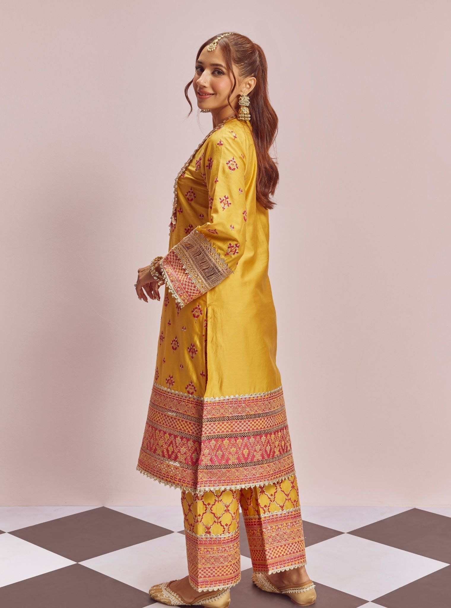 Mulmul Pima Satin Shagun Yellow Kurta With Mulmul Pima Satin Shagun Yellow Pant