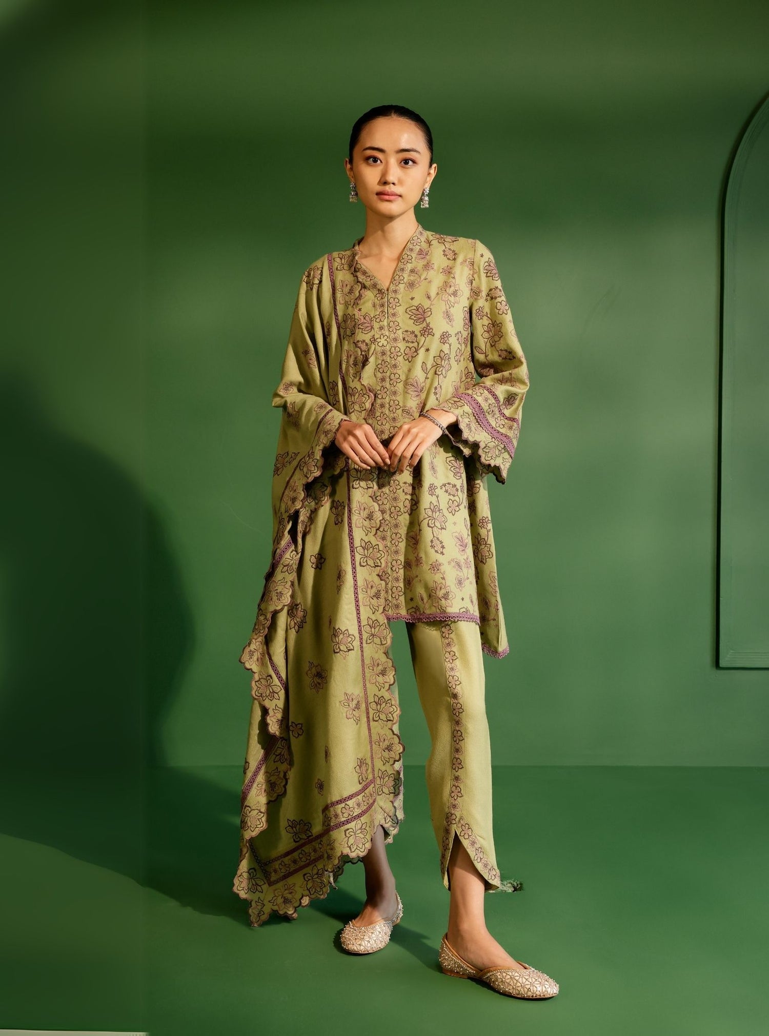 Mulmul Bevis Green Dupatta main image 1