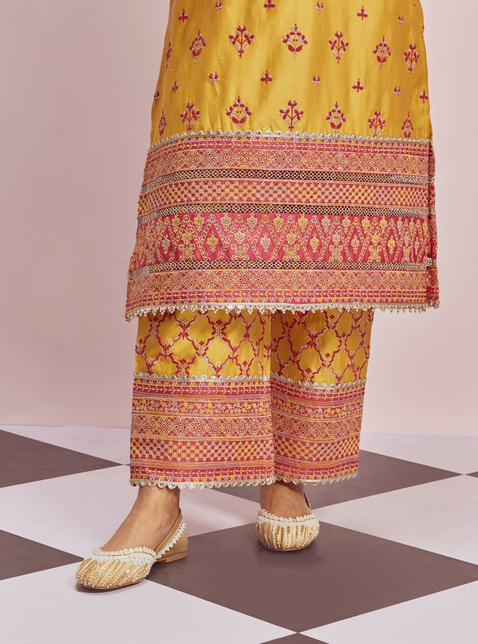 Mulmul Pima Satin Shagun Yellow Kurta With Mulmul Pima Satin Shagun Yellow Pant