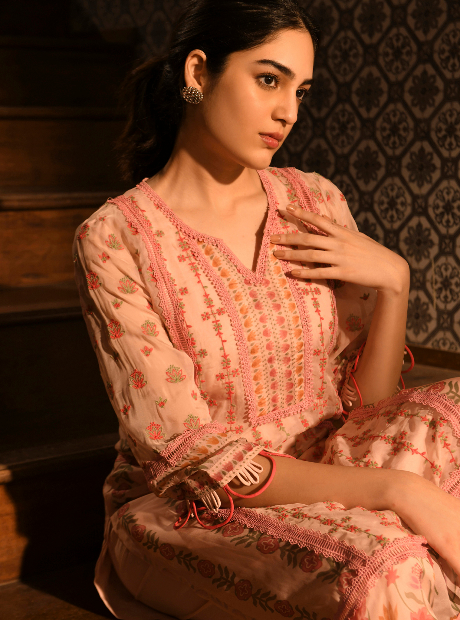 Mulmul Organza Padmini Pink Kurta With Mulmul Cotton Padmini Pink Pant