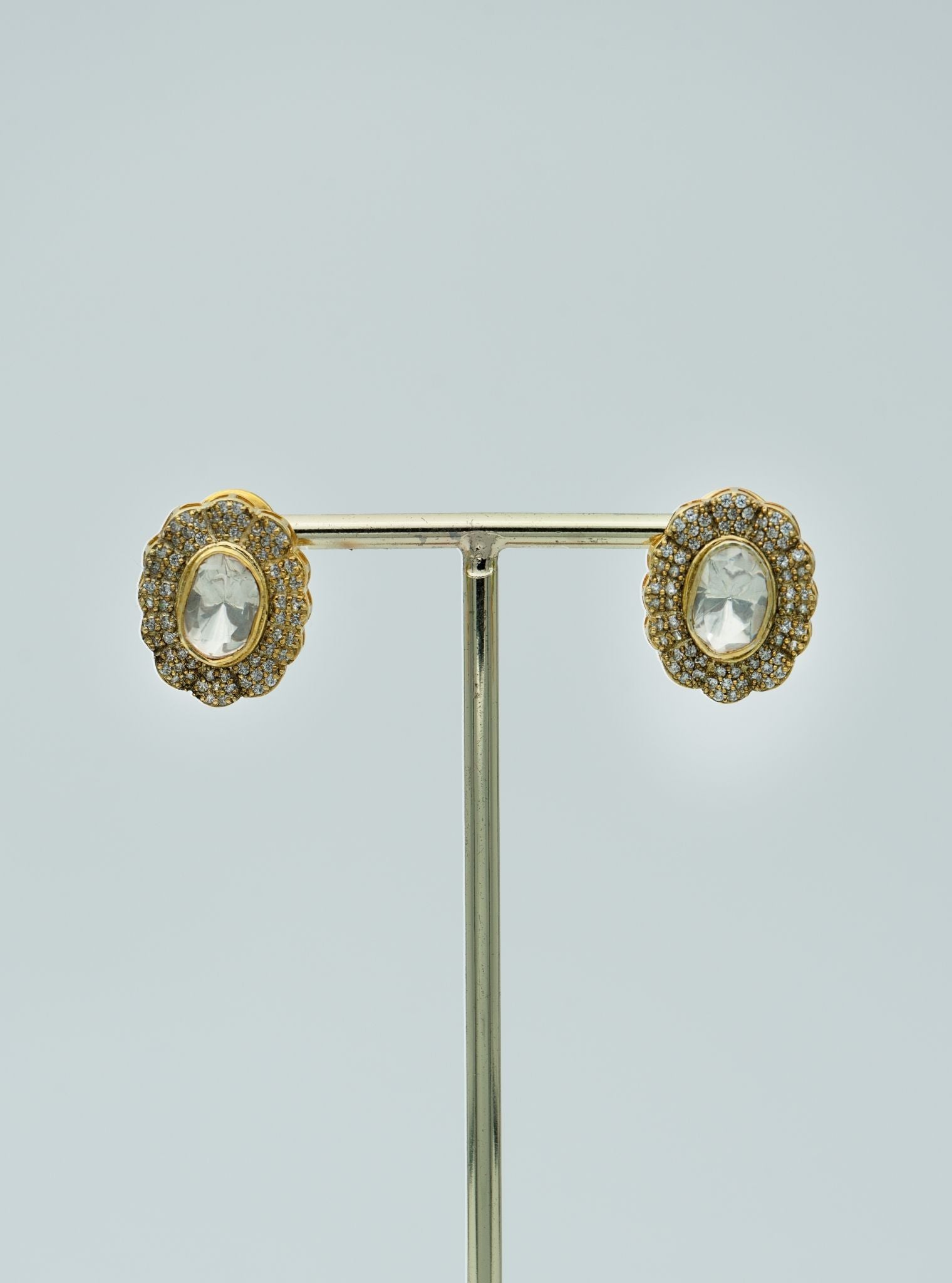 Riva Studs Gold