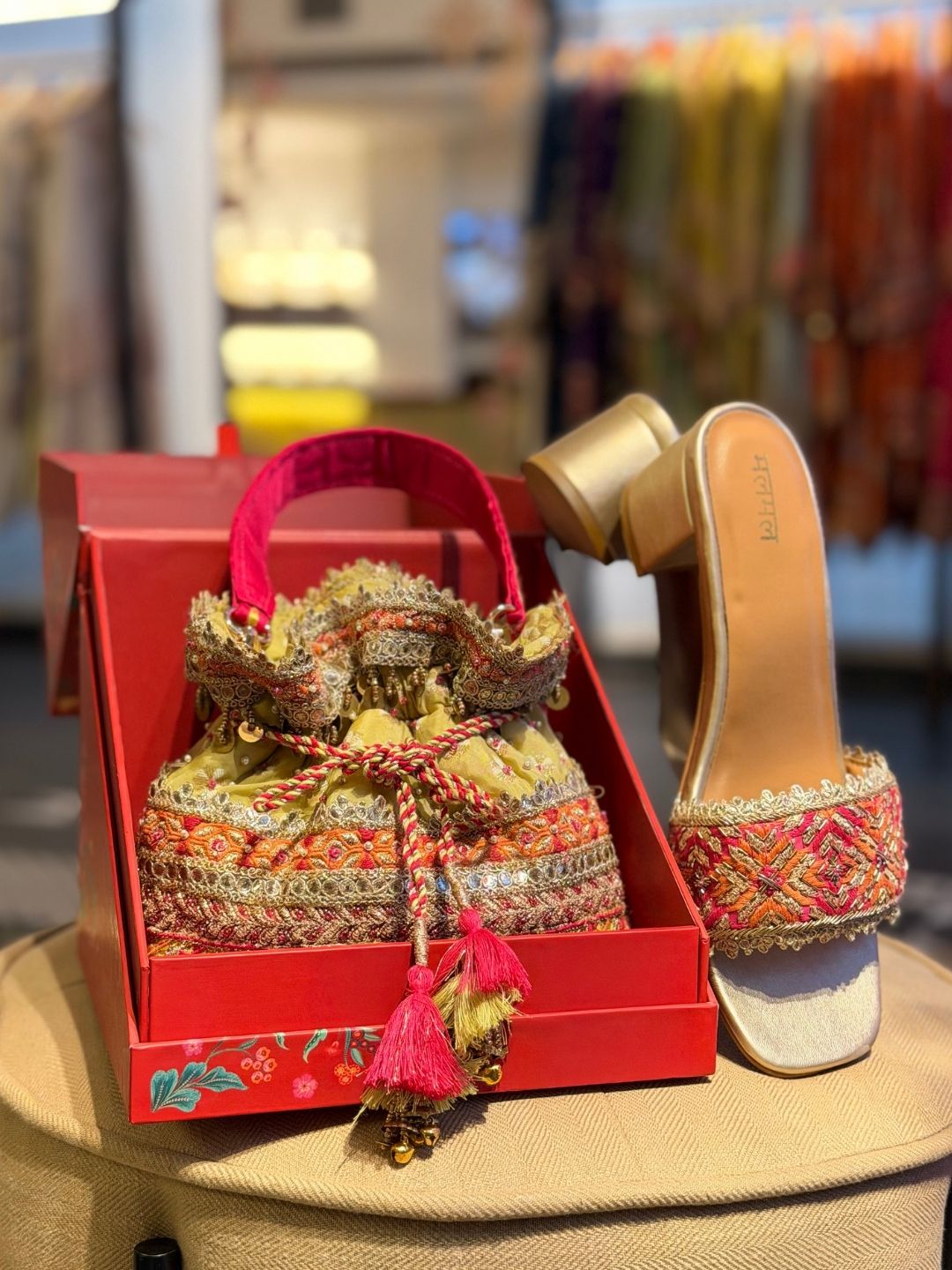 Diya Gift Box