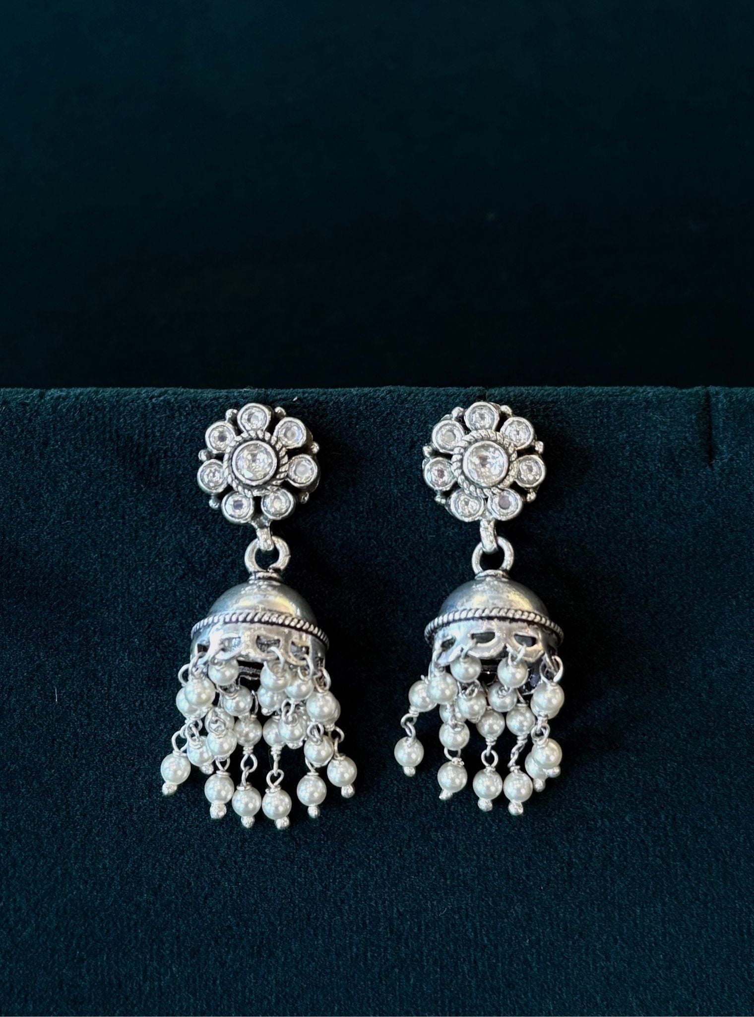 Mehak Jhumki