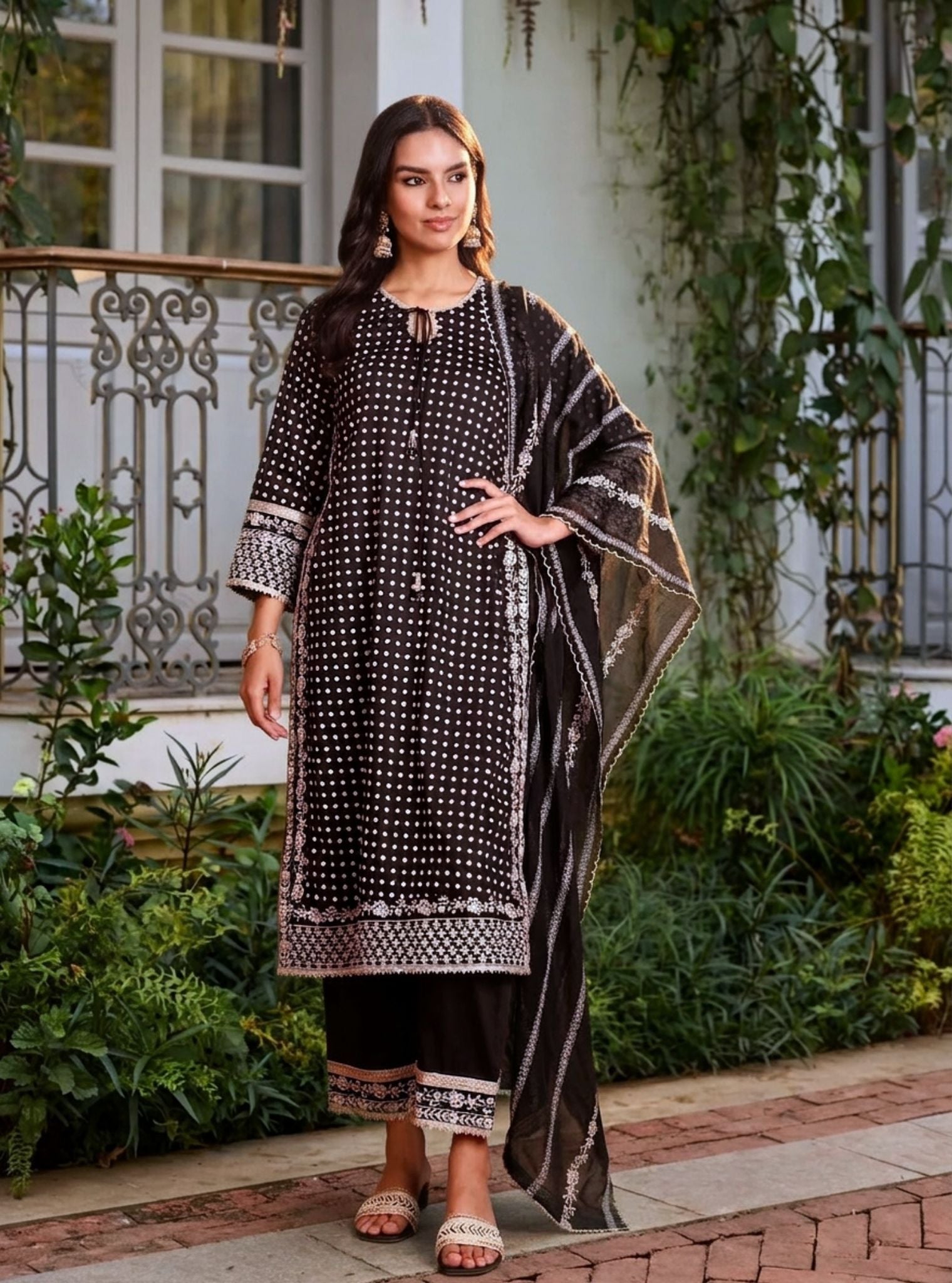 Reya Pima Satin Black Kurta Set