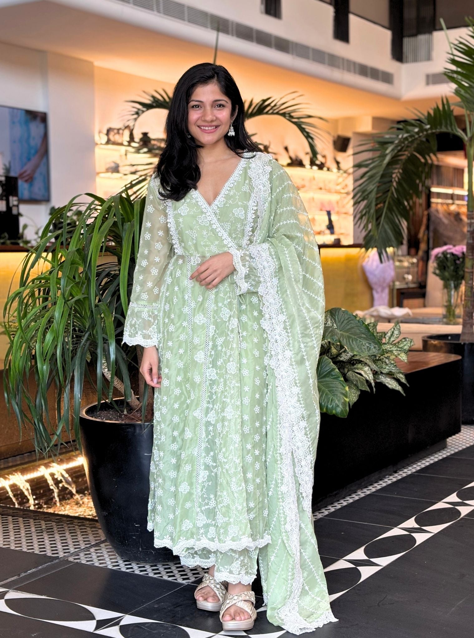 Mulmul Organza Bolour Green Kurta With Mulmul Cotton Bolour Green Pant