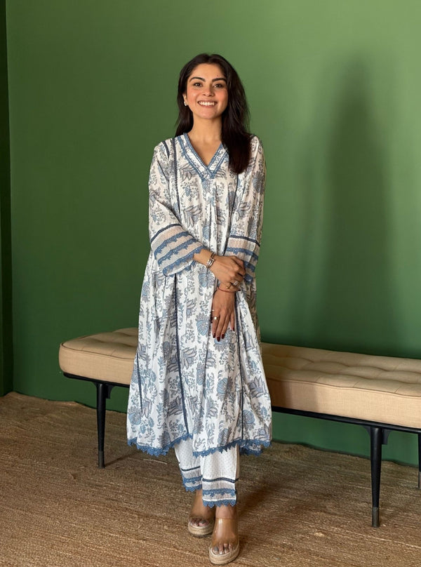 Bellamy Supima Cotton Printed Green Kurta Set main image 0