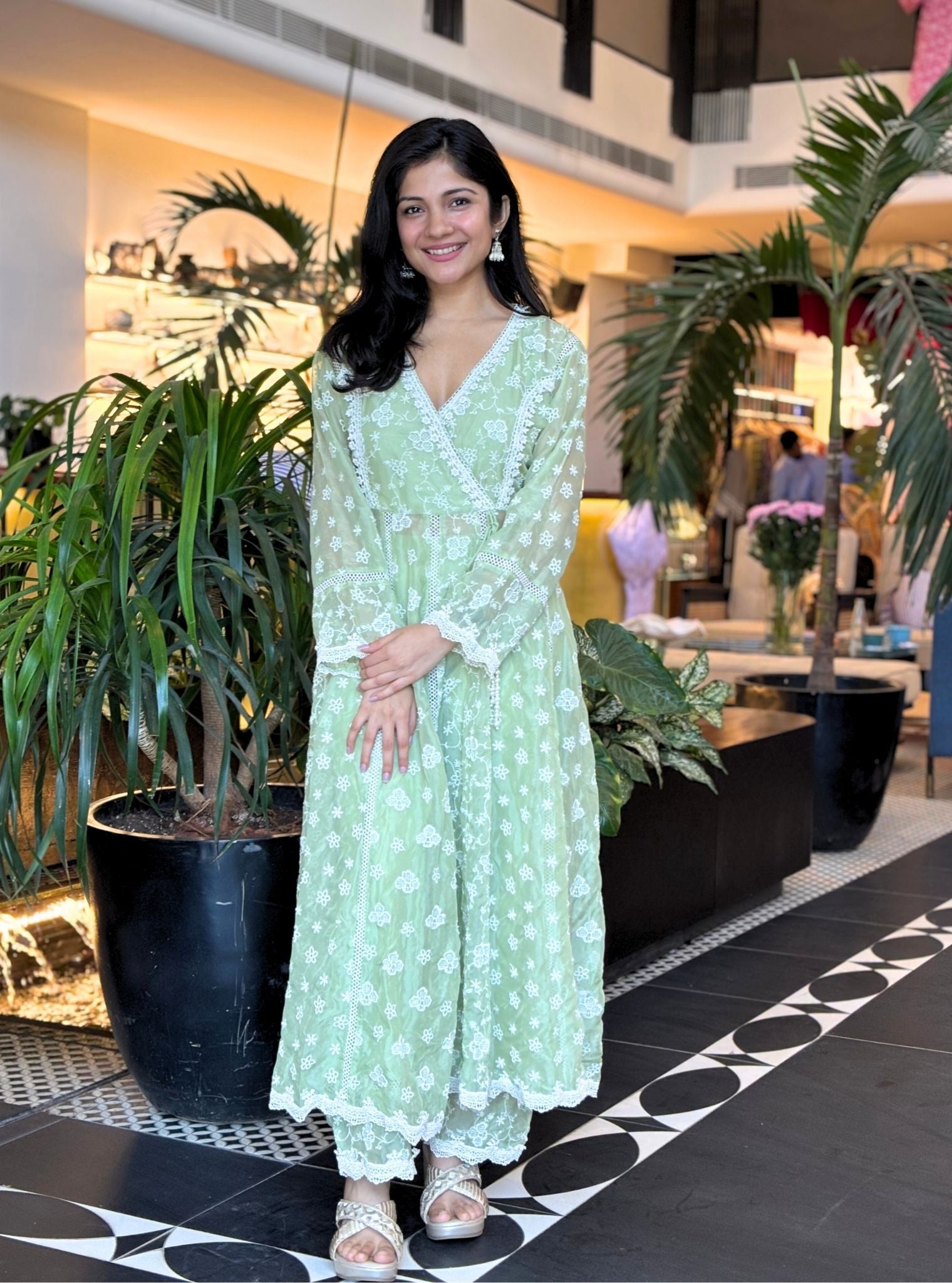 Mulmul Organza Bolour Green Kurta With Mulmul Cotton Bolour Green Pant