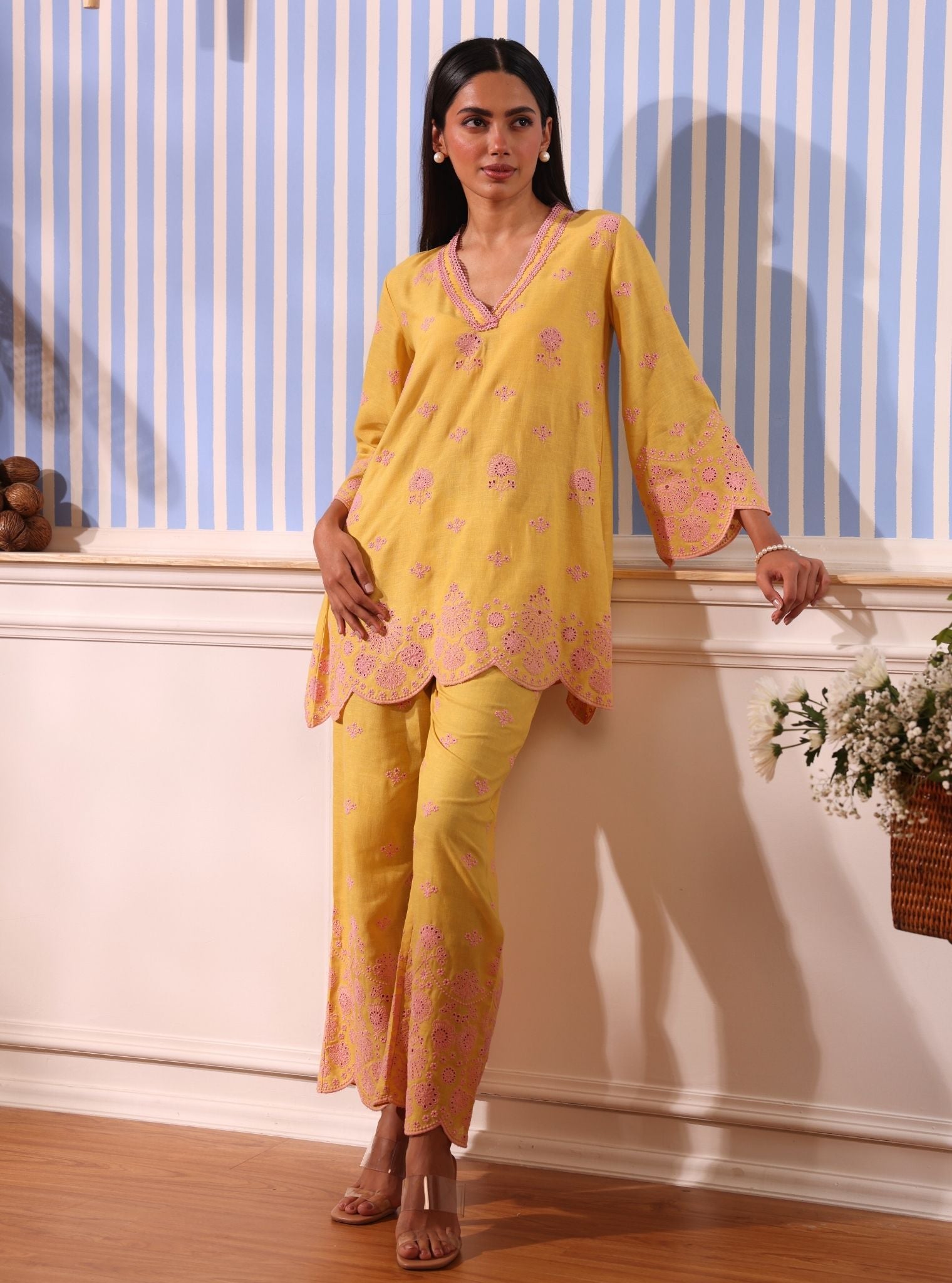 Mulmul Linen Billie Yellow Top With Mulmul Linen Billie Yellow Pant