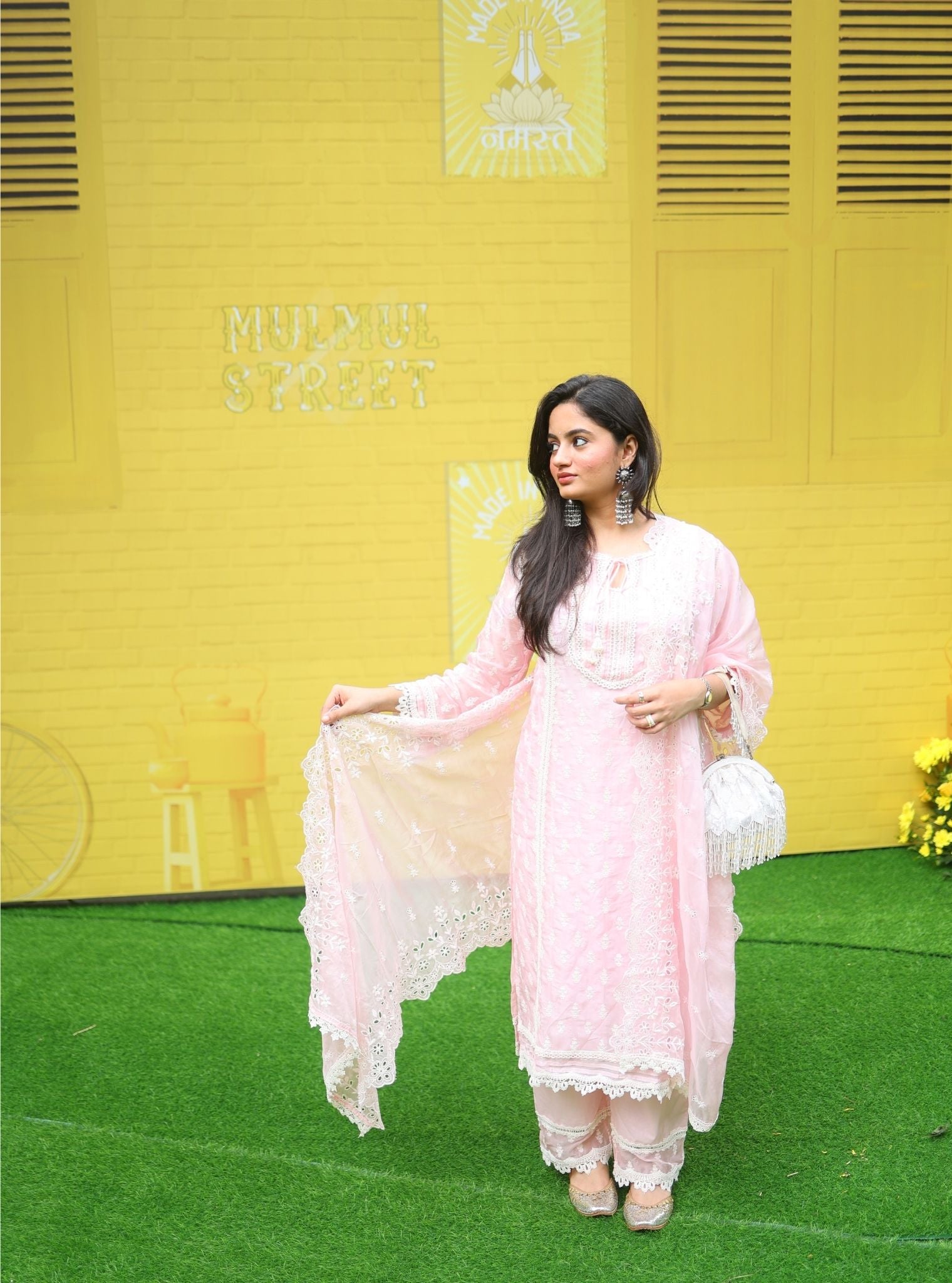 Mulmul Organza Aarina Pink Kurta With Mulmul Cotton Aarina Pink Pant